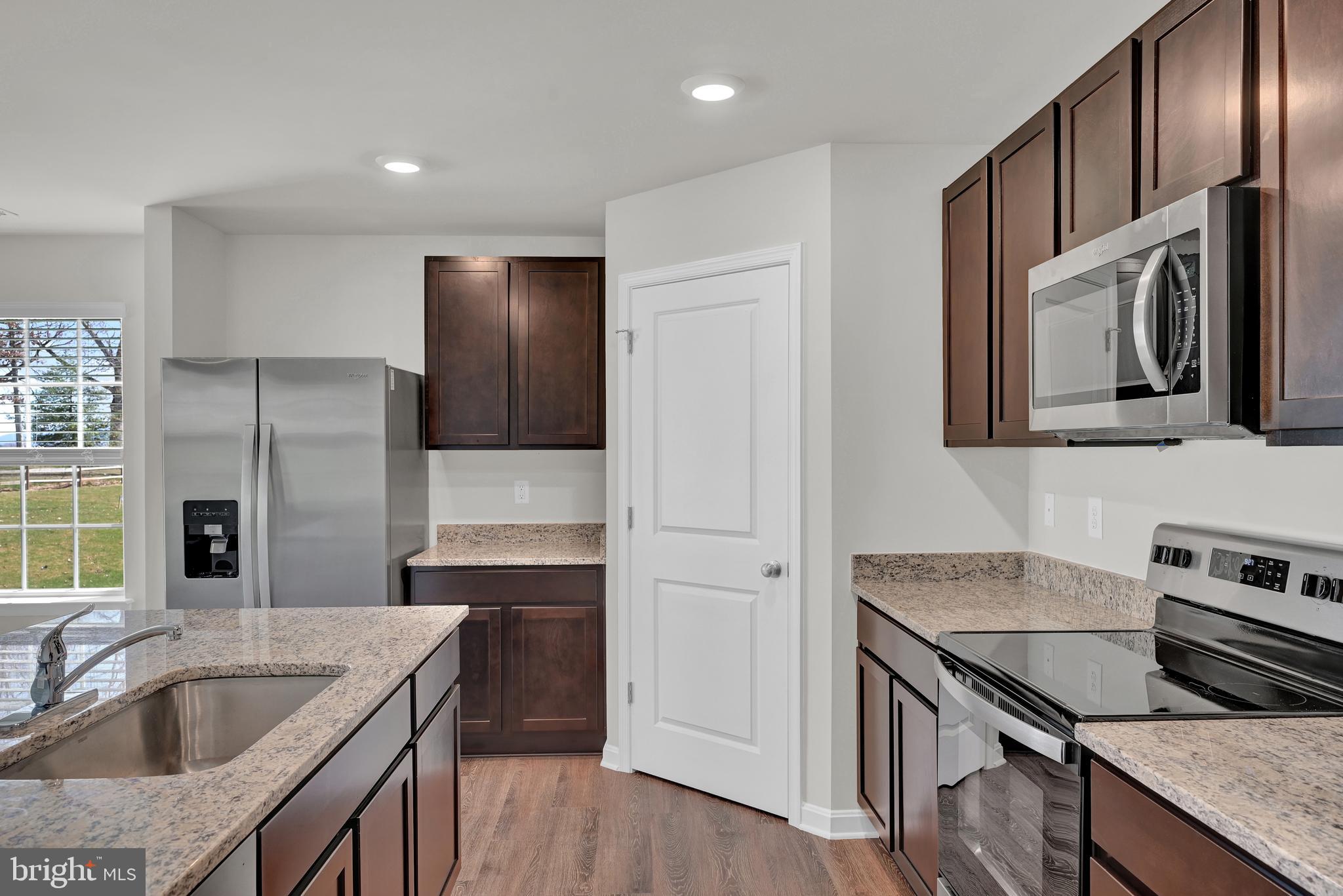 TOLLHOUSE WOODS - Residential