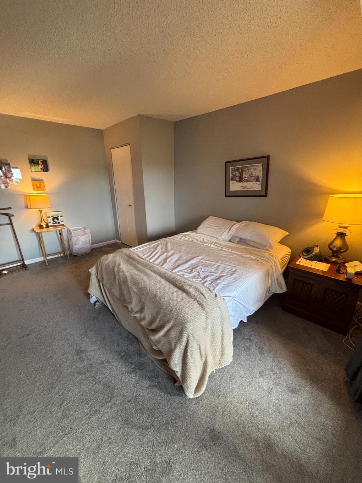 1040 DEER RIDGE DRIVE 402