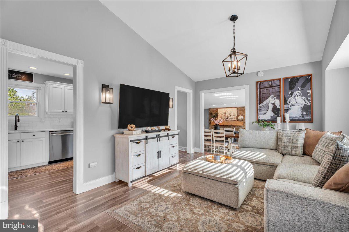 395 LANSING DRIVE