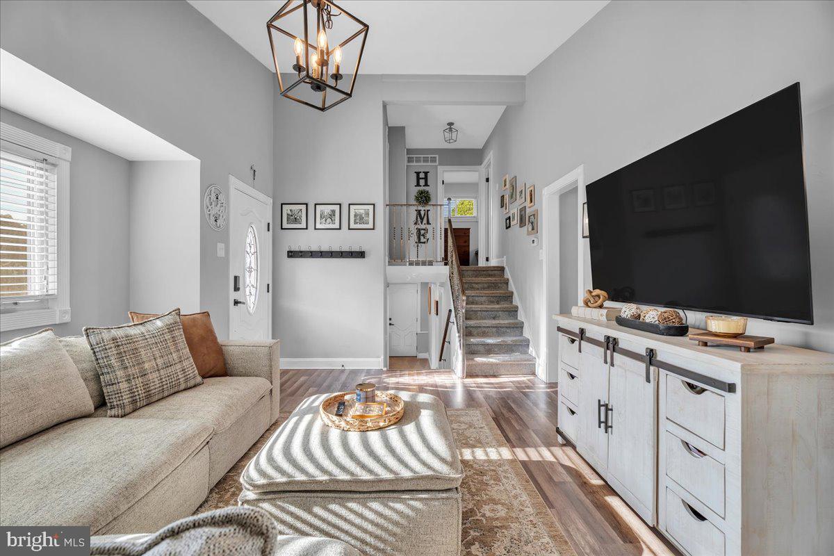 395 LANSING DRIVE