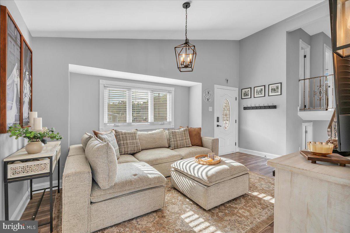 395 LANSING DRIVE