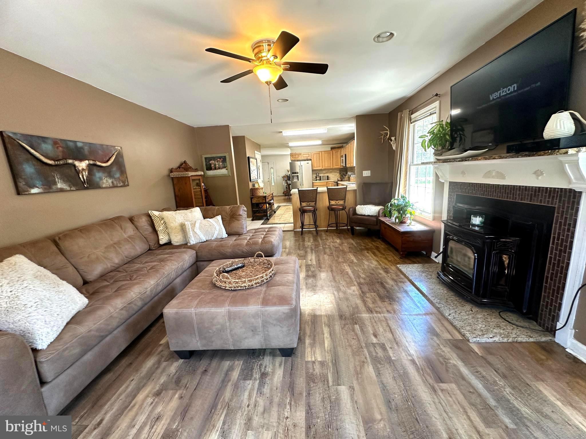 BEACON HILL - Residential