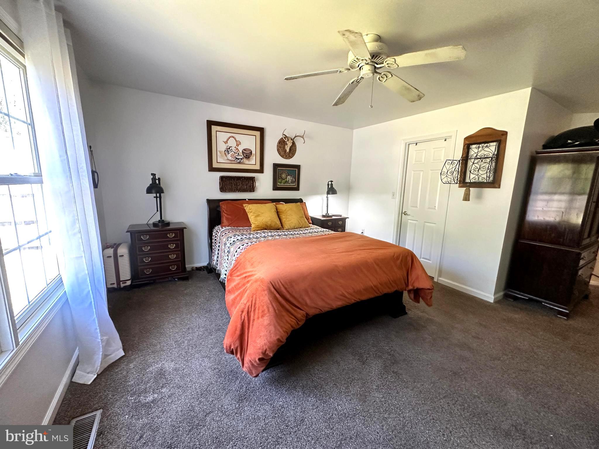 BEACON HILL - Residential