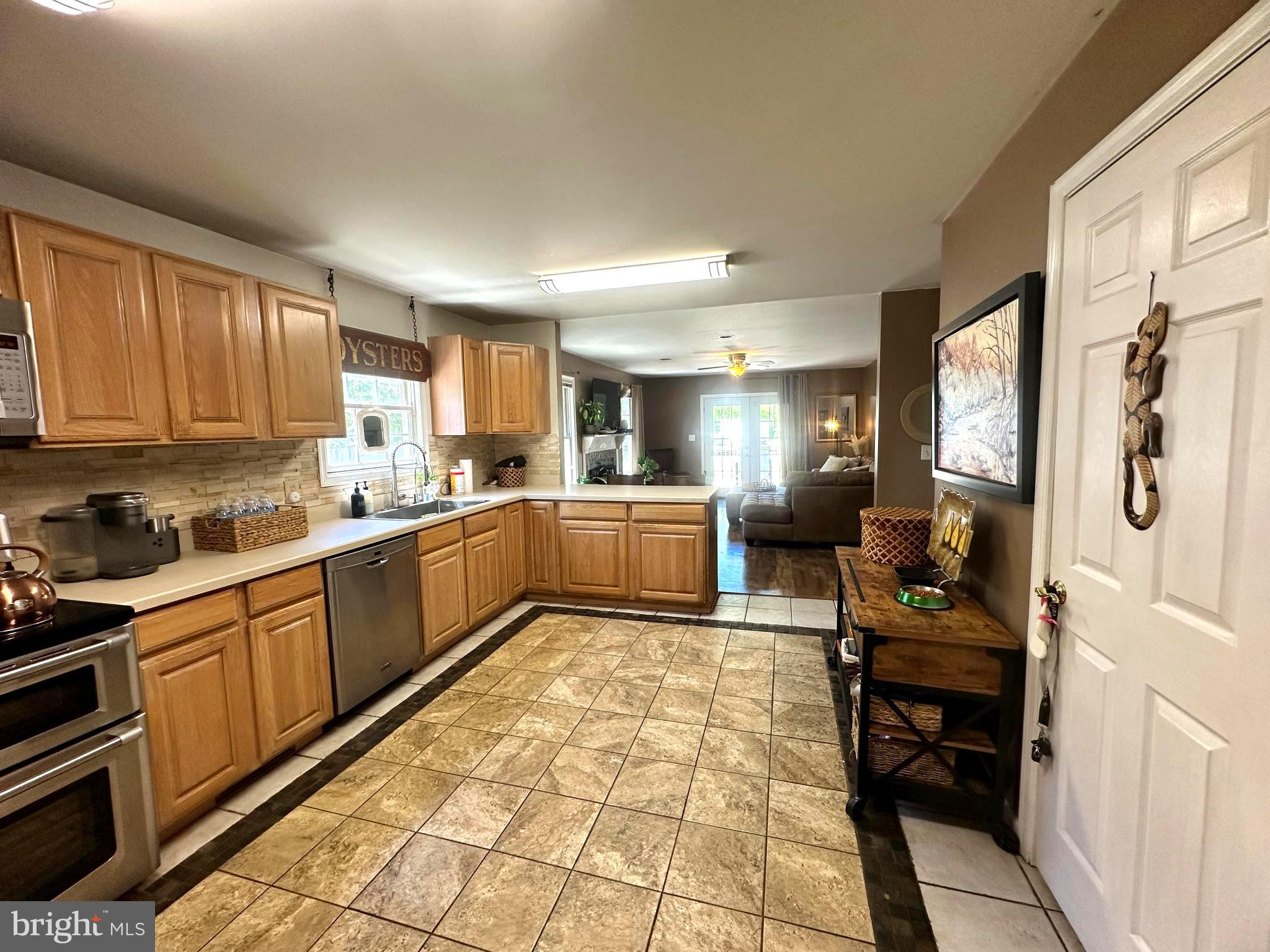 BEACON HILL - Residential