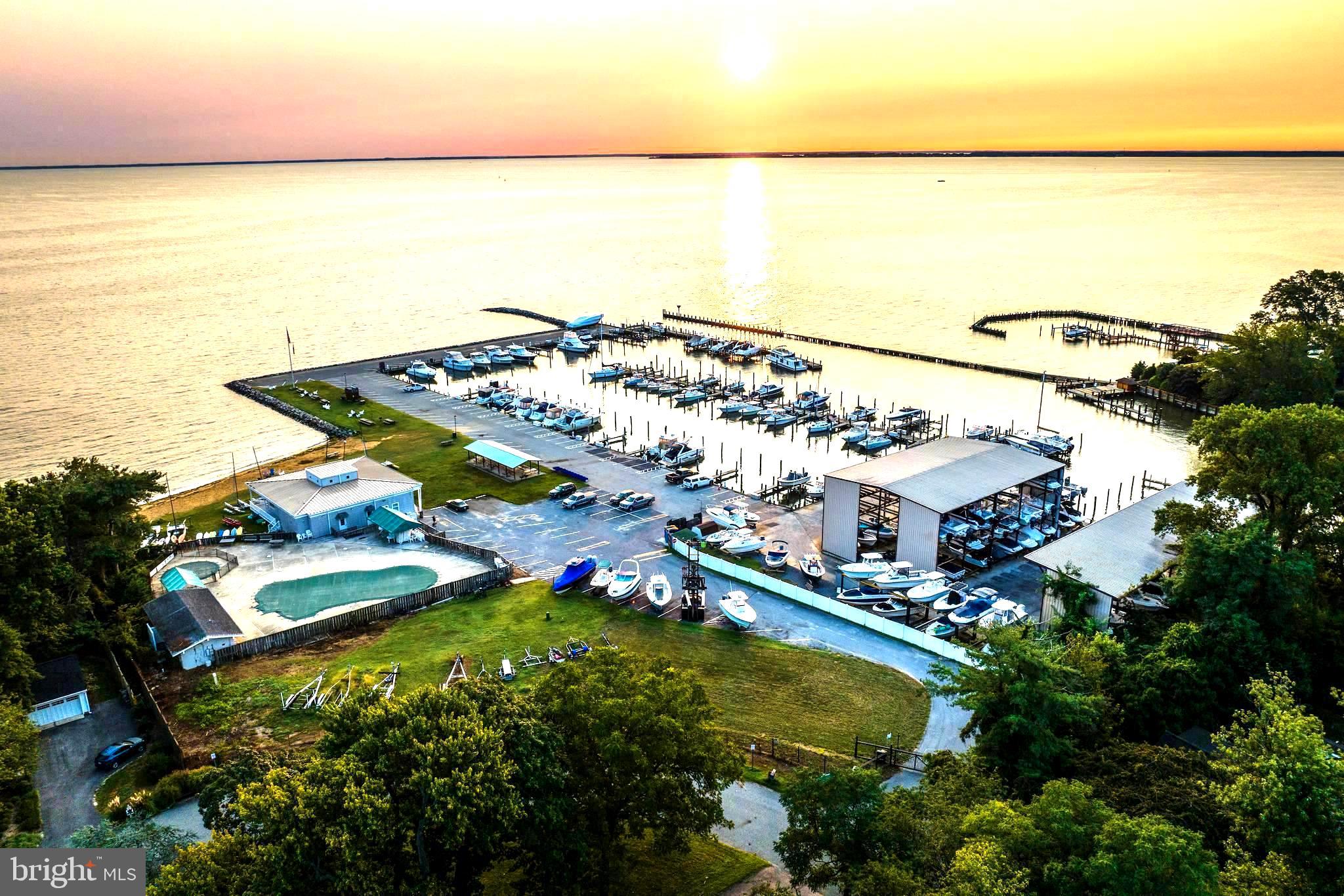 BEACON HILL - Residential