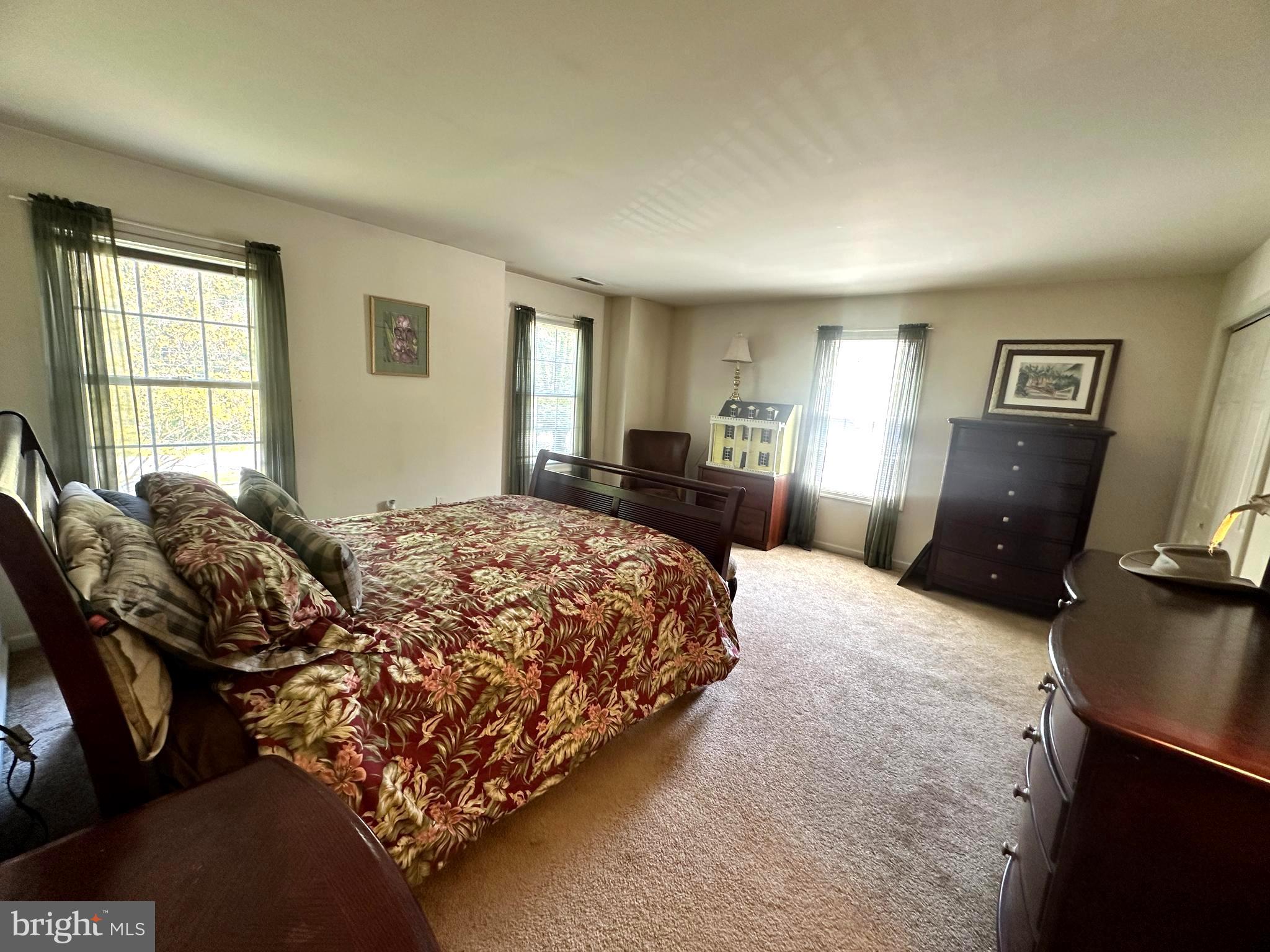 BEACON HILL - Residential