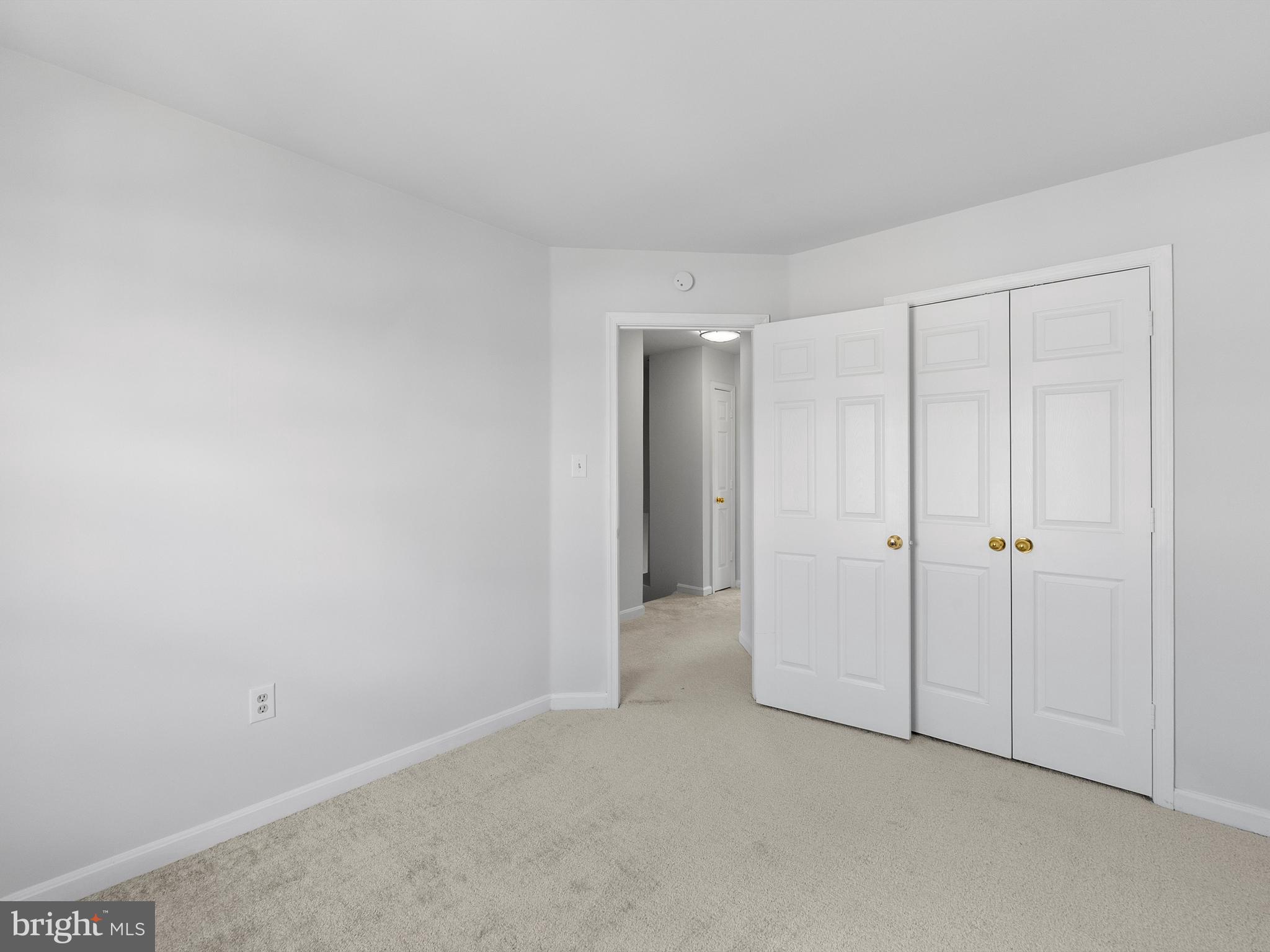 GROVEWOOD - Residential