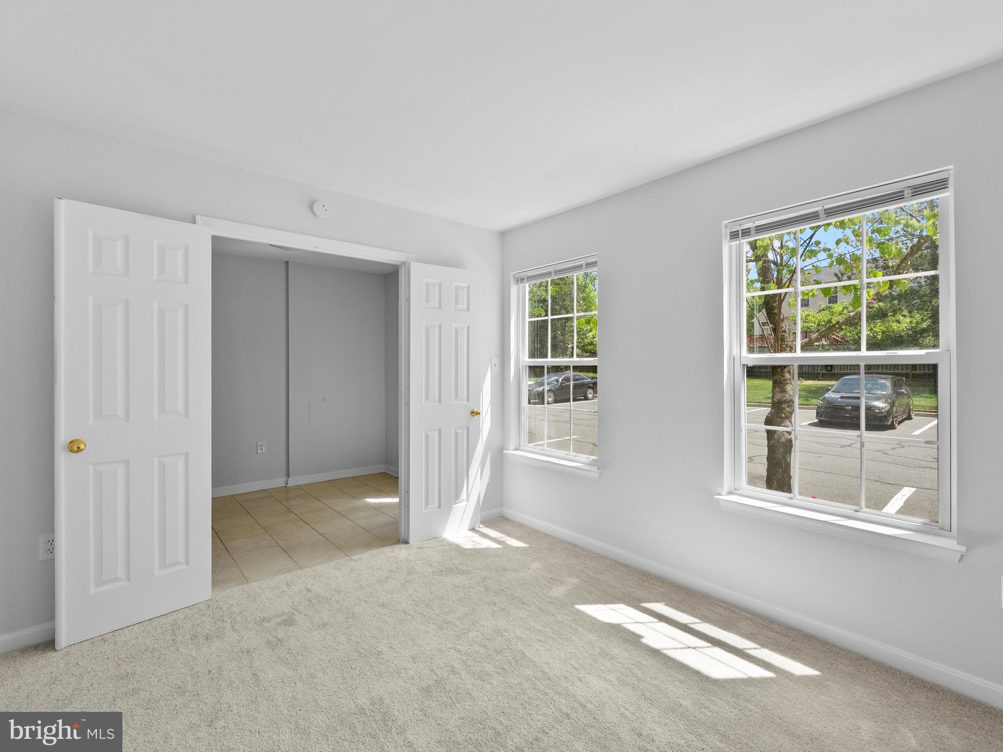 GROVEWOOD - Residential