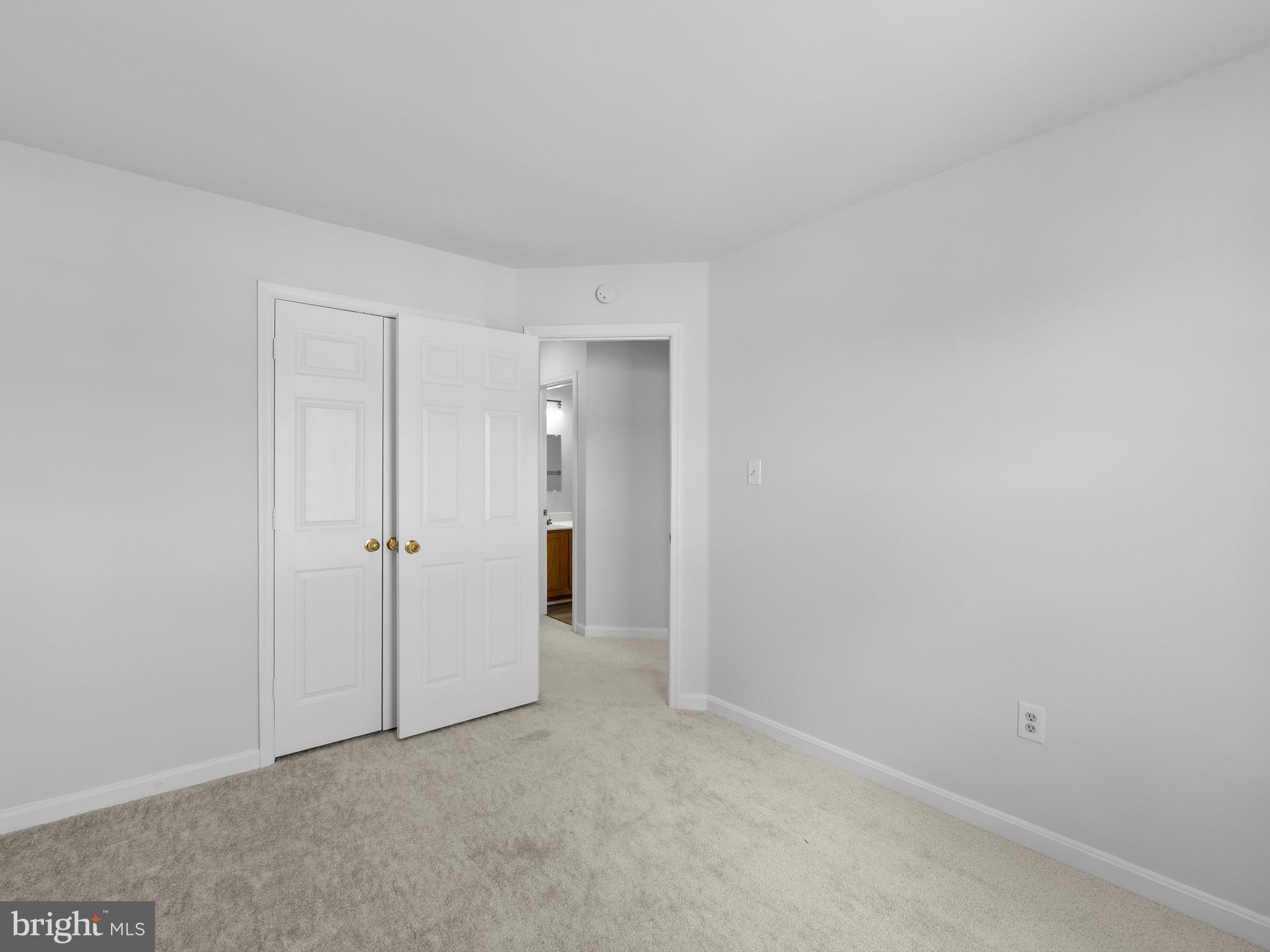 GROVEWOOD - Residential