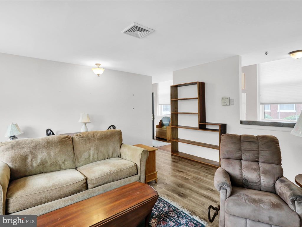 Photo of 917 Columbia Avenue #UNIT 221, LANCASTER, PA 17603 (MLS # PALA2076178)