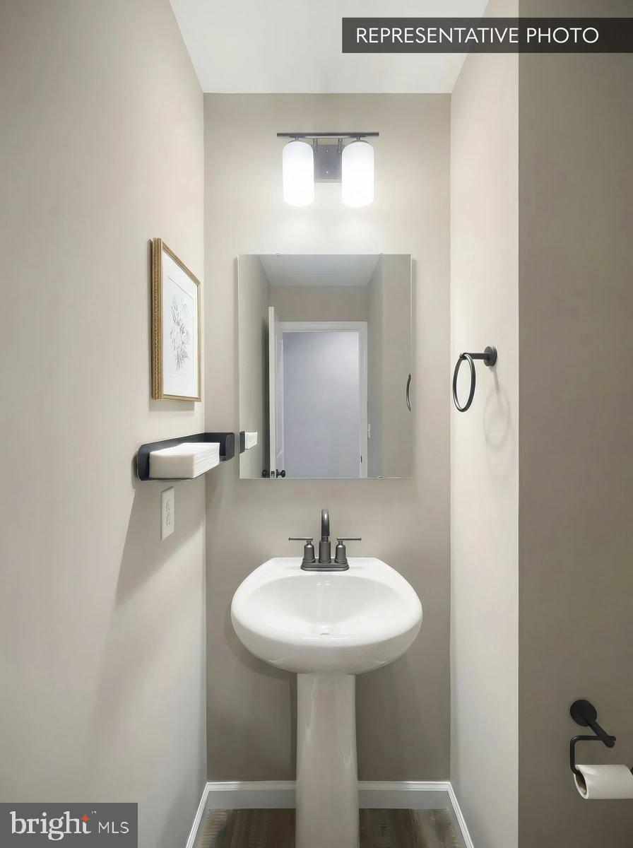 THE SEASONS - Residential