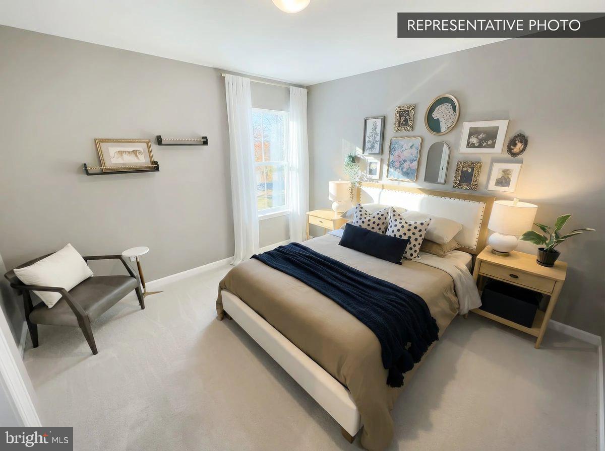 THE SEASONS - Residential