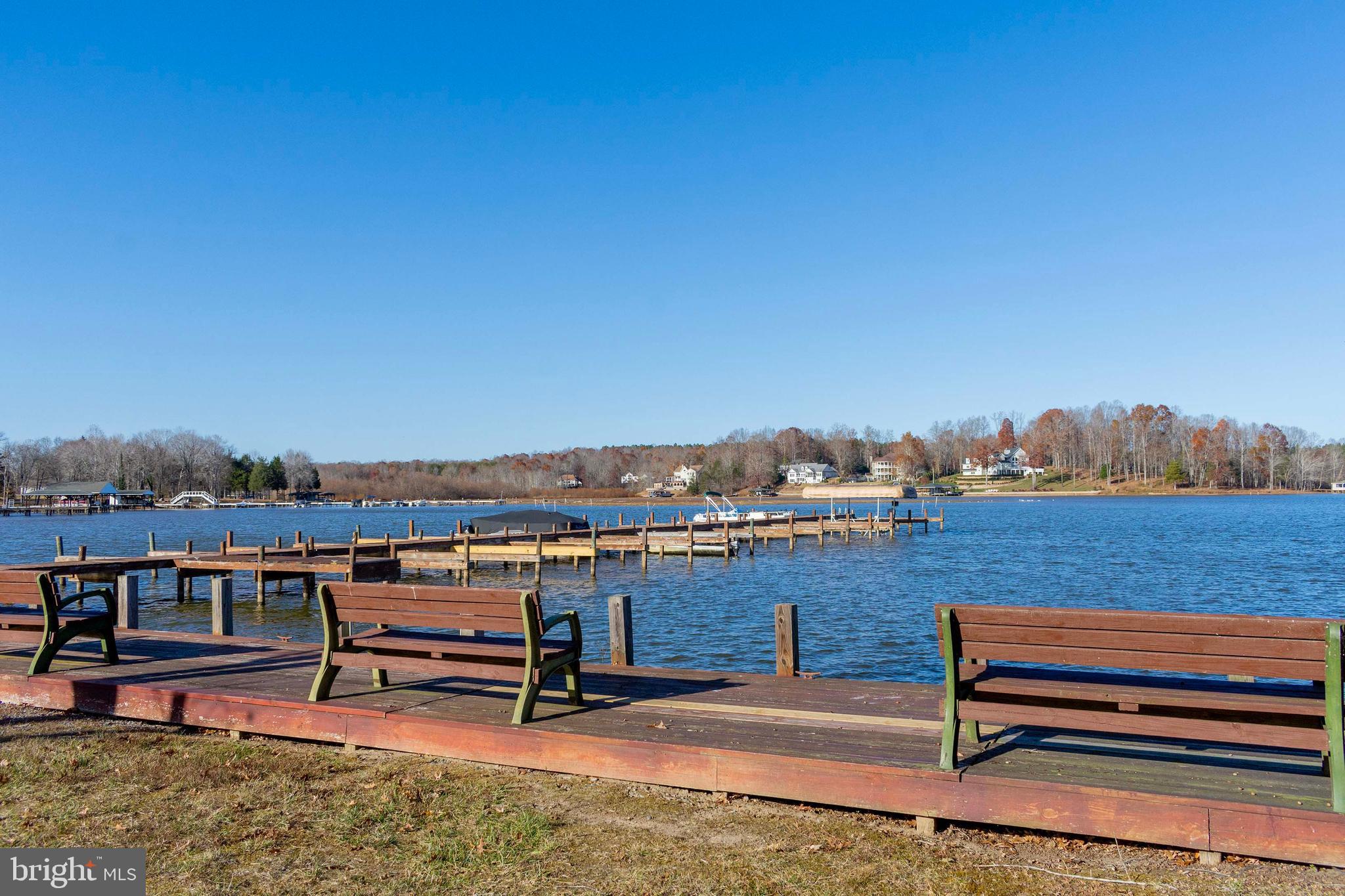 ROLLING WOODS - Residential