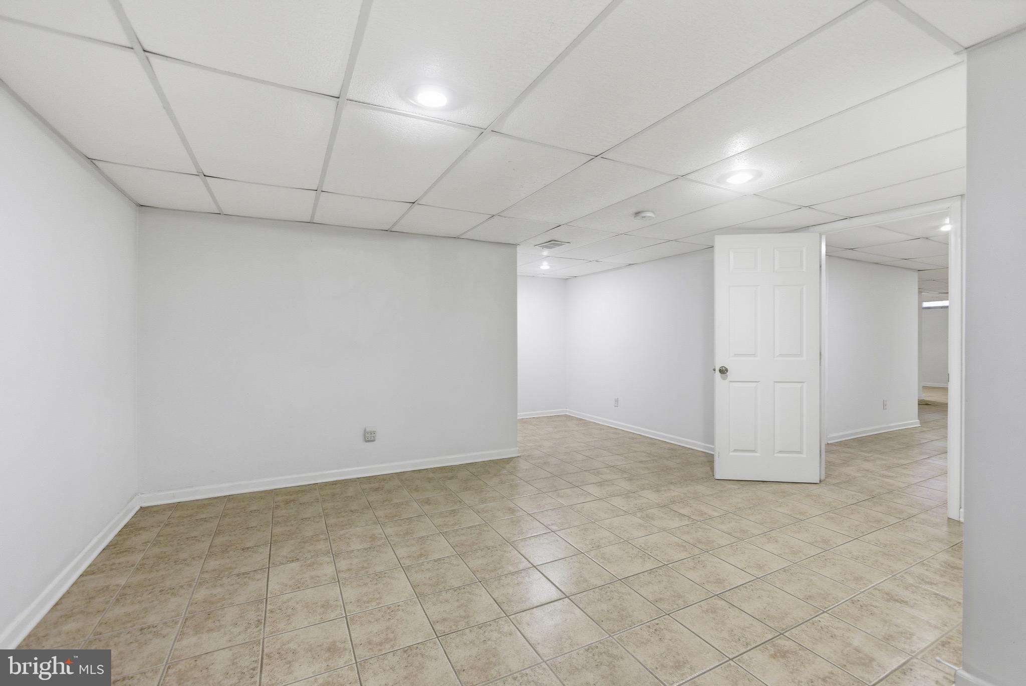 SEVERN - Residential Lease