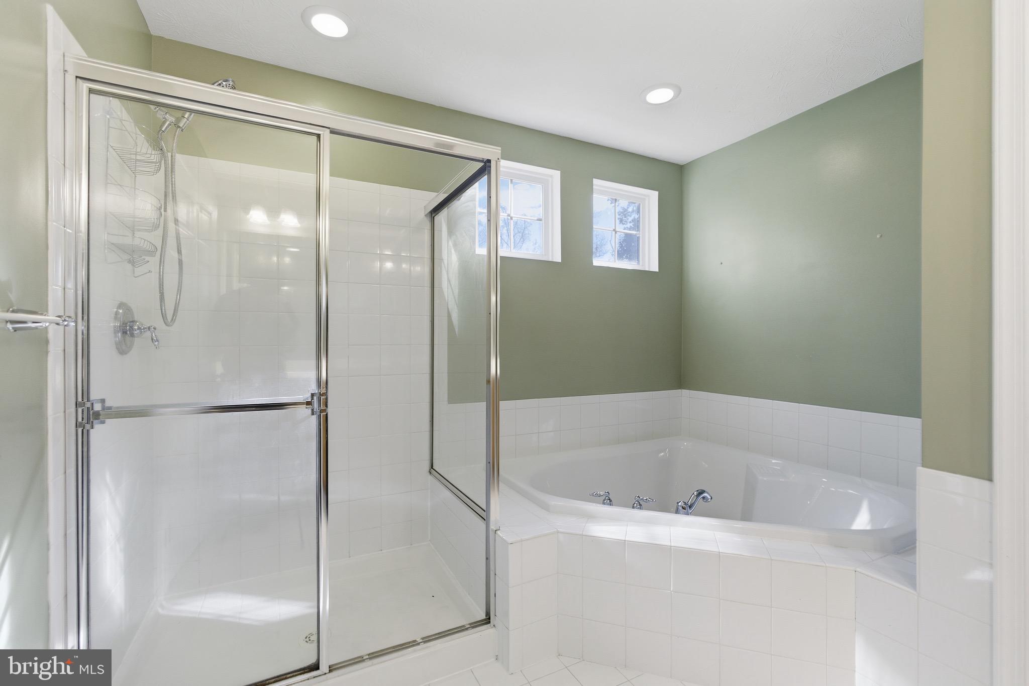 SEVERN - Residential Lease