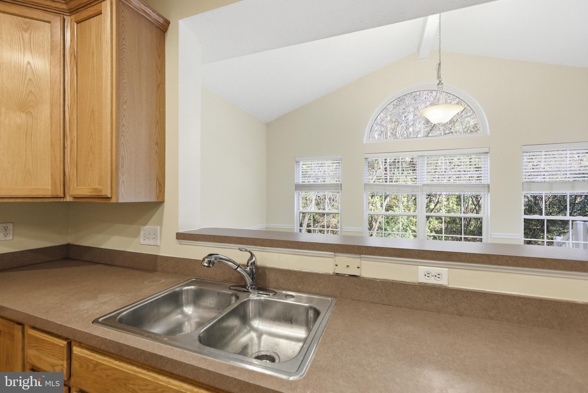 SEVERN - Residential Lease