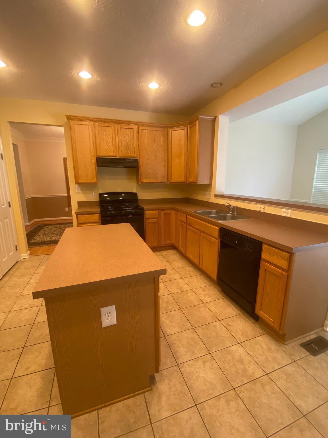 SEVERN - Residential Lease