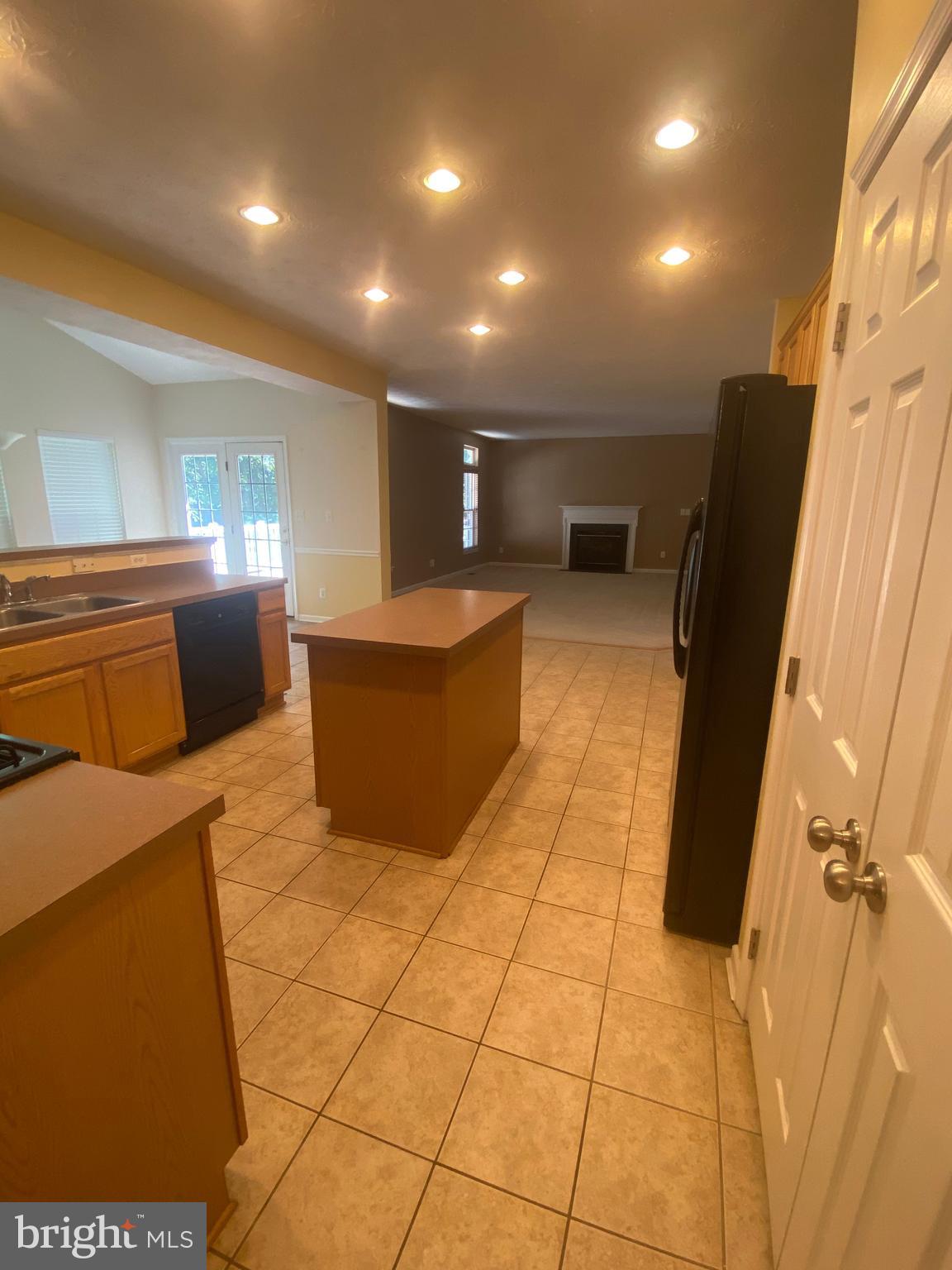 SEVERN - Residential Lease