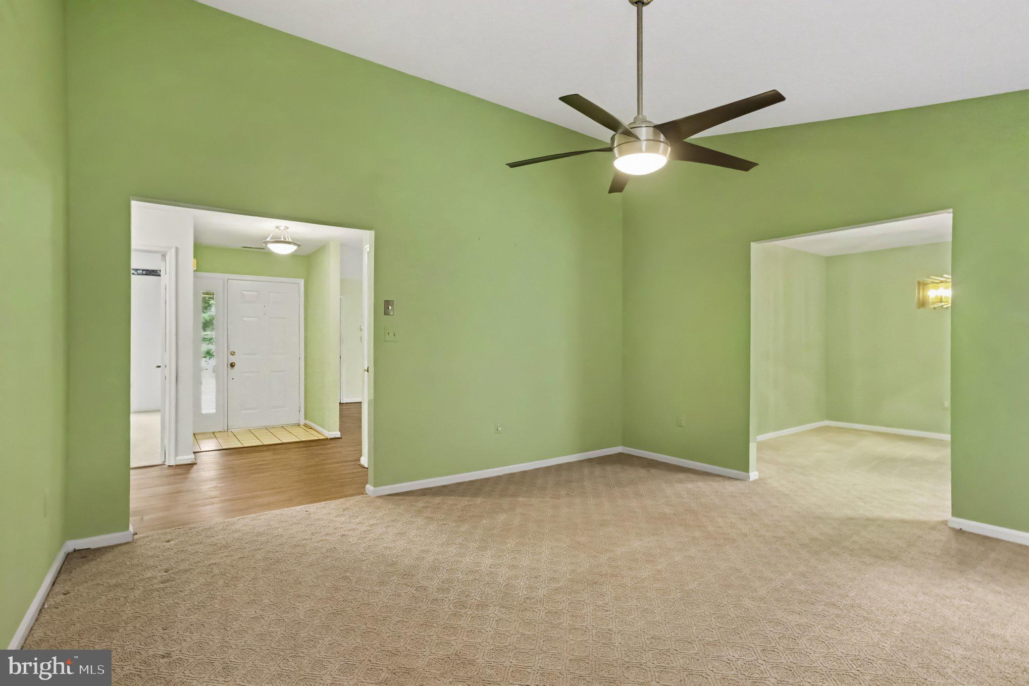 856 BOATSWAIN WAY