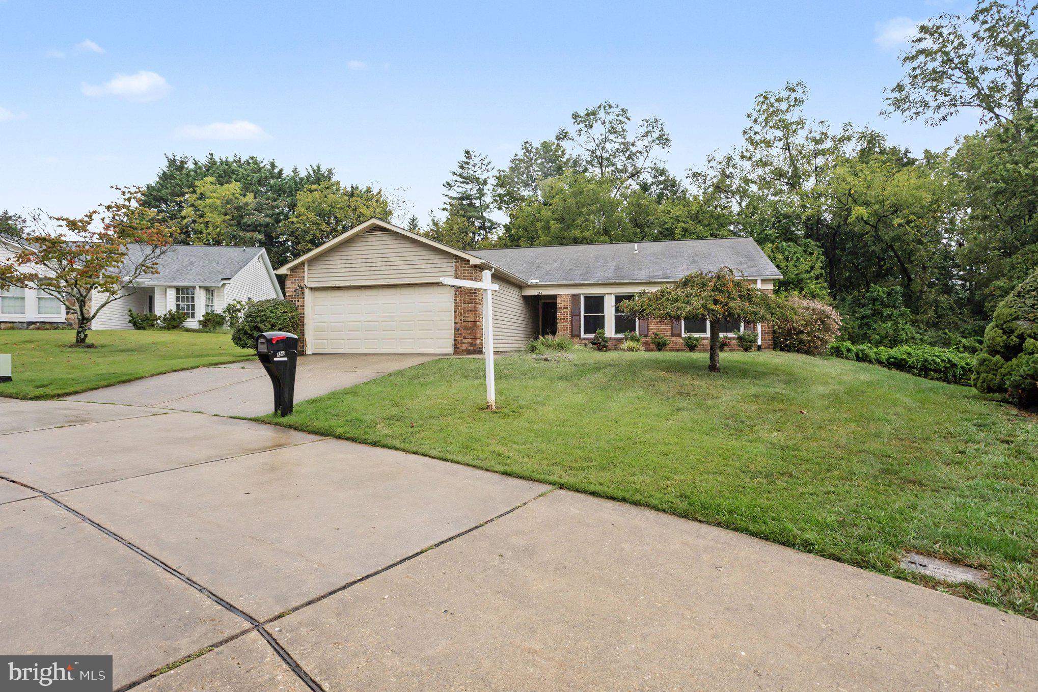 856 BOATSWAIN WAY