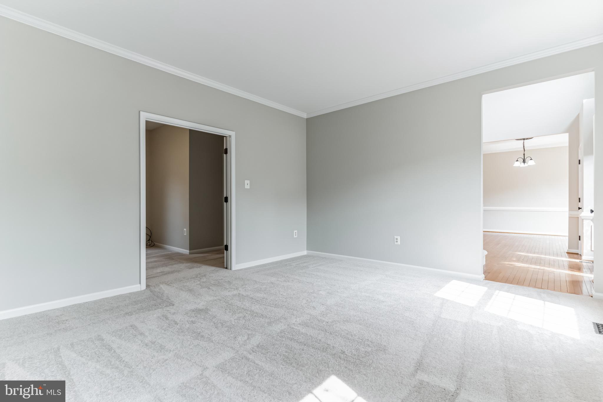 STONE HILL ESTATES - Residential