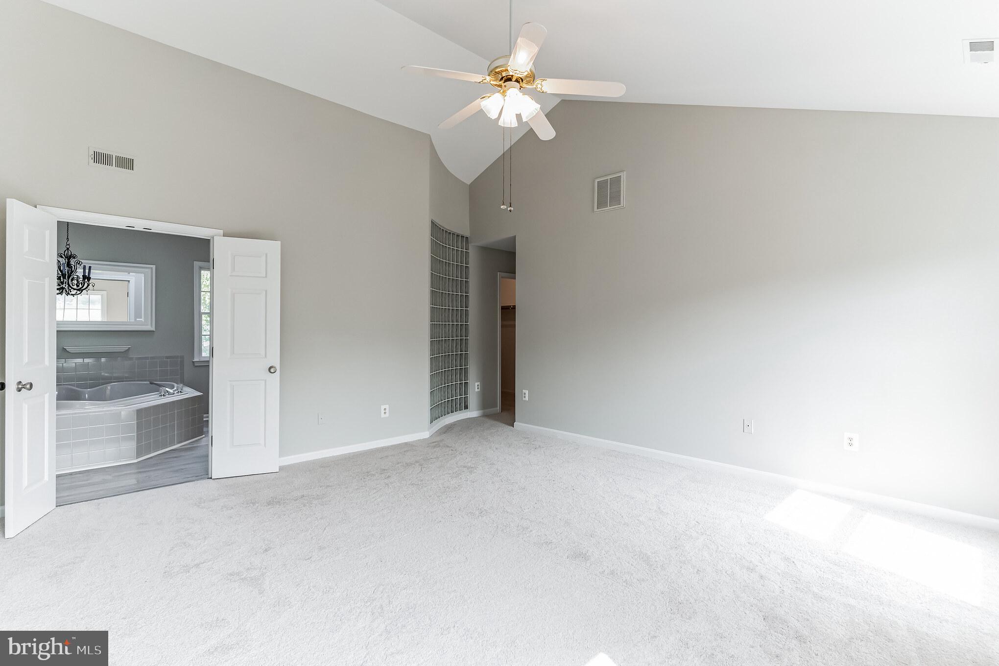 STONE HILL ESTATES - Residential