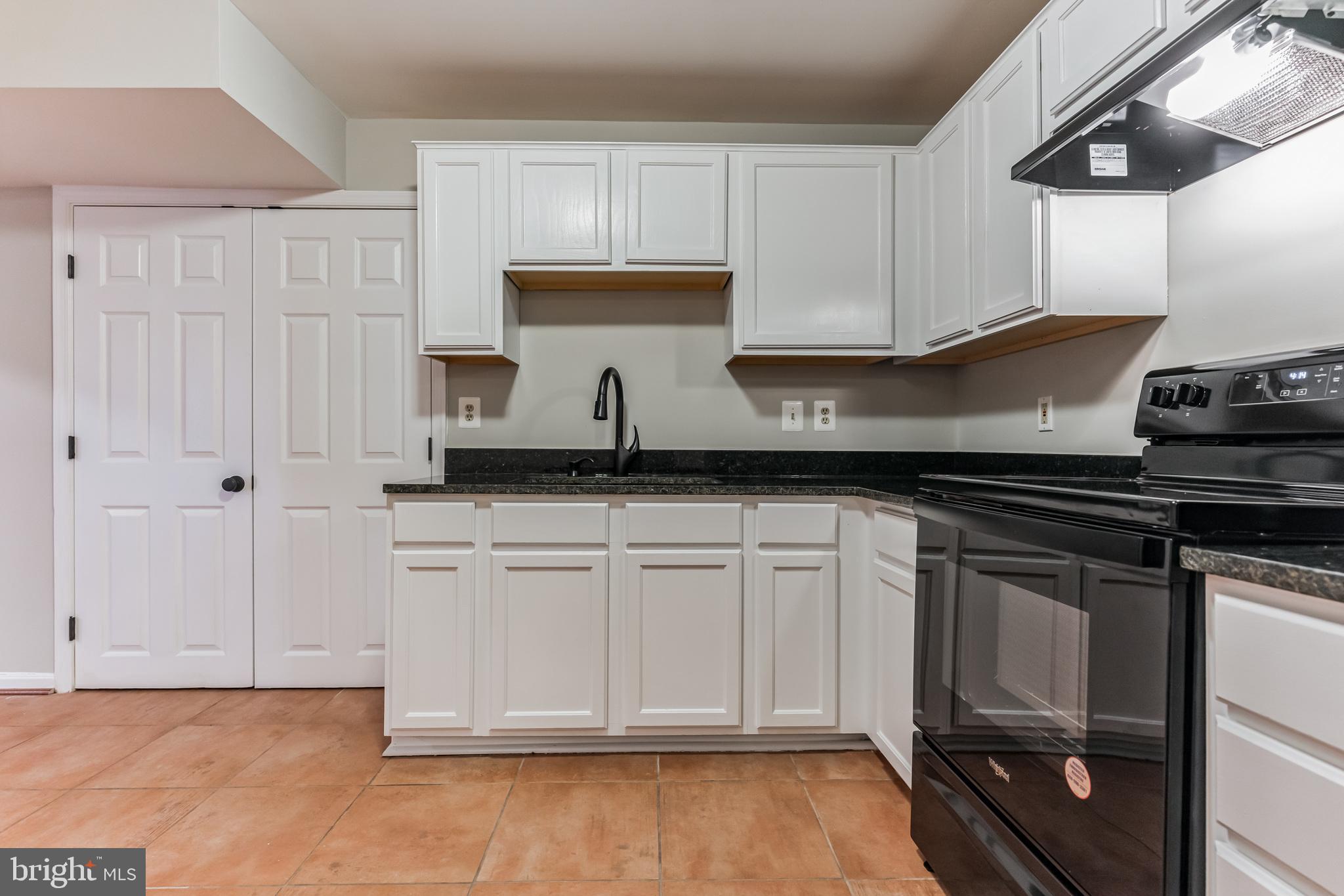 STONE HILL ESTATES - Residential