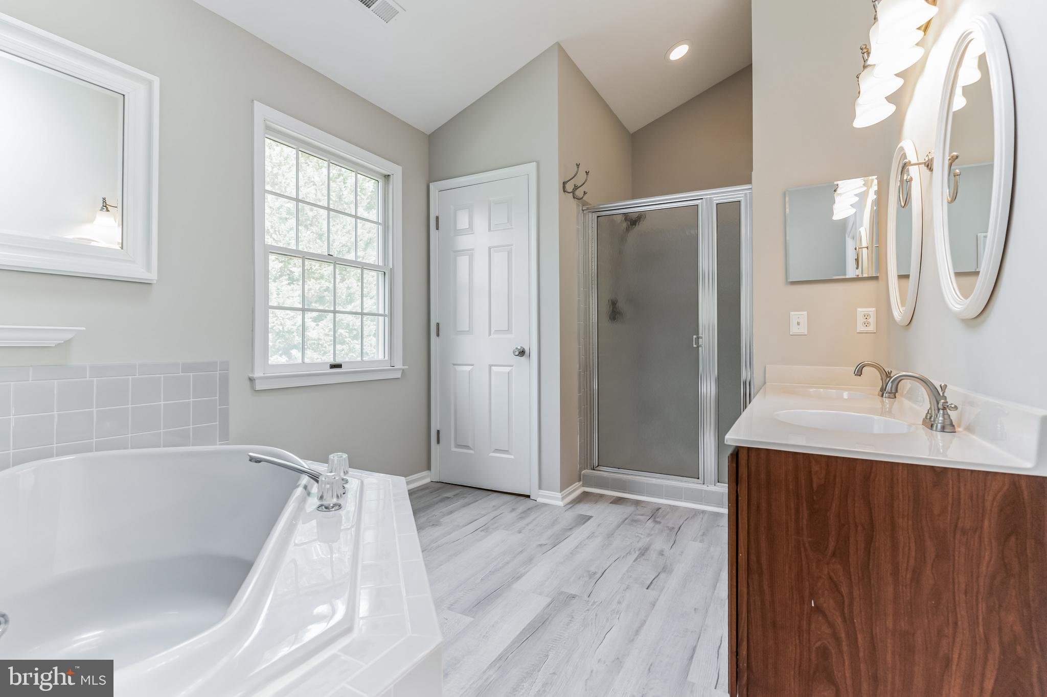 STONE HILL ESTATES - Residential