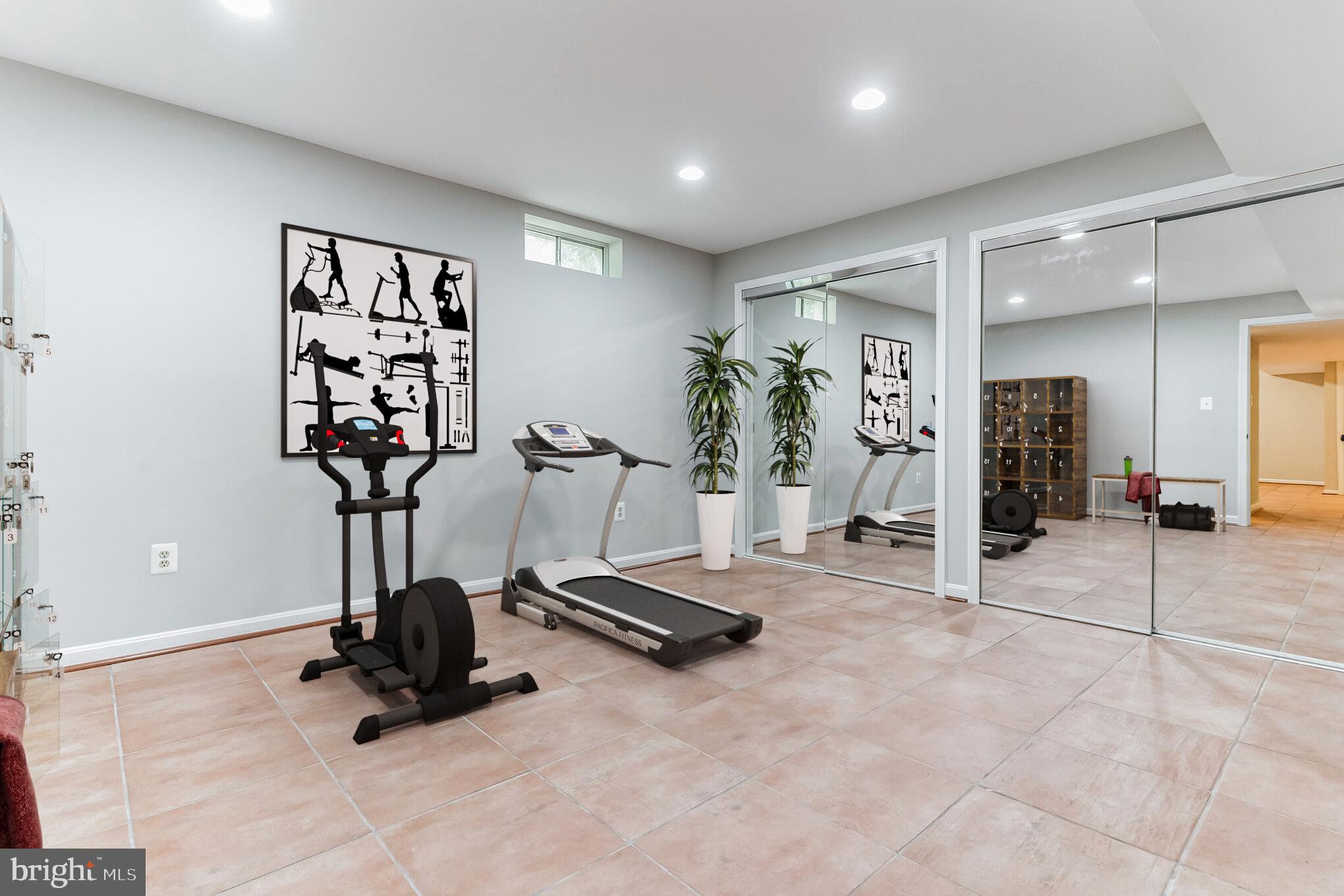 STONE HILL ESTATES - Residential