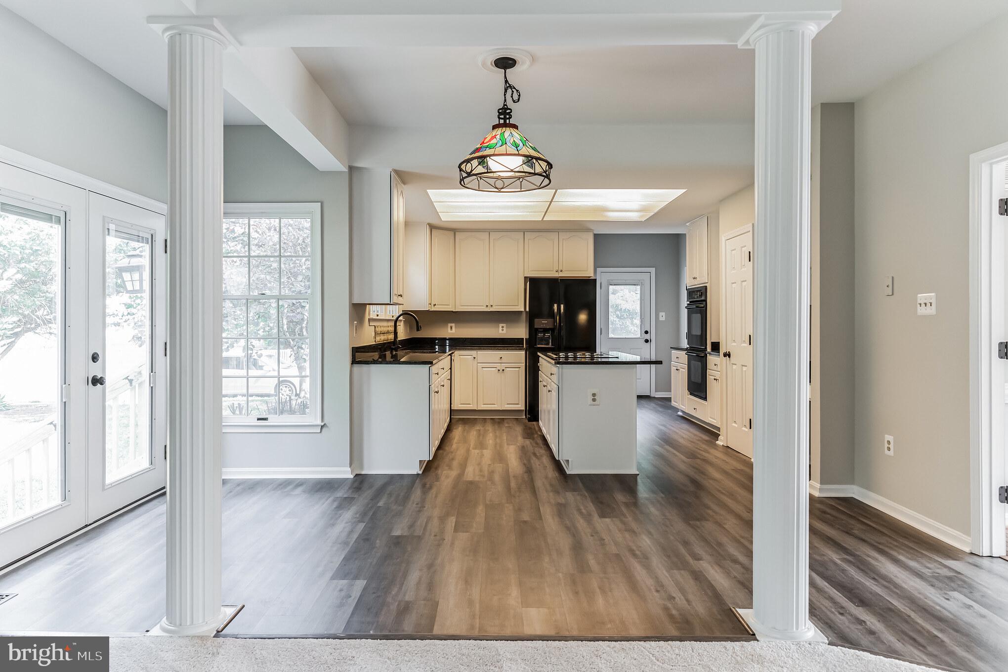 STONE HILL ESTATES - Residential