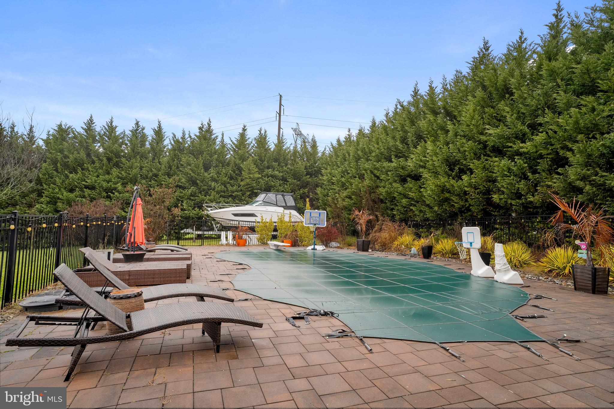 THOMASVILLE - Residential