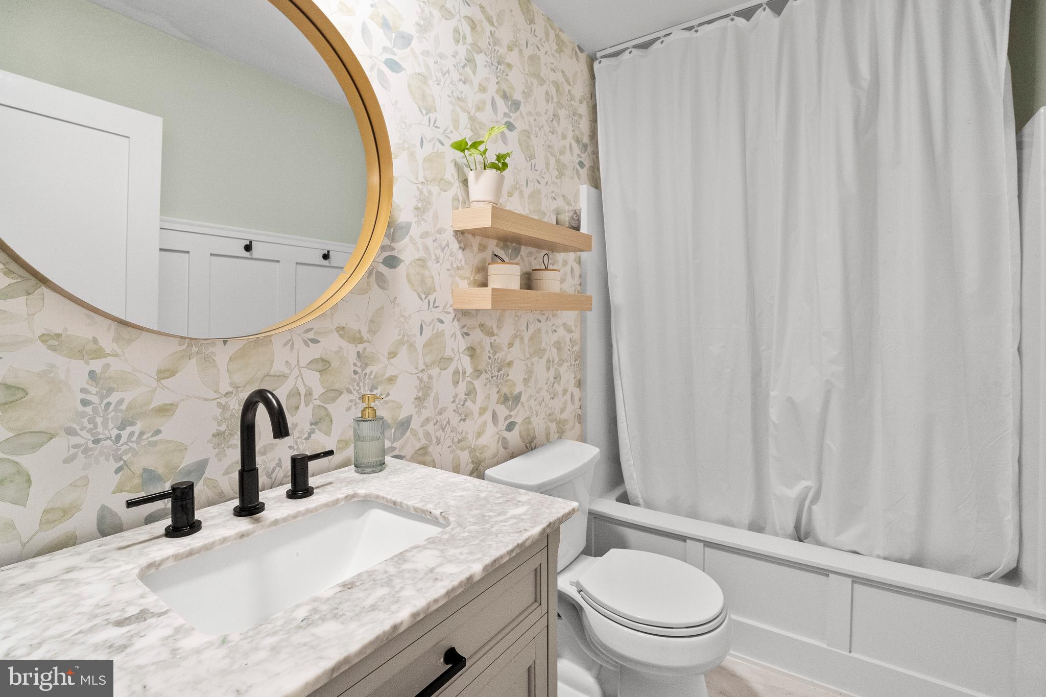 THOMASVILLE - Residential