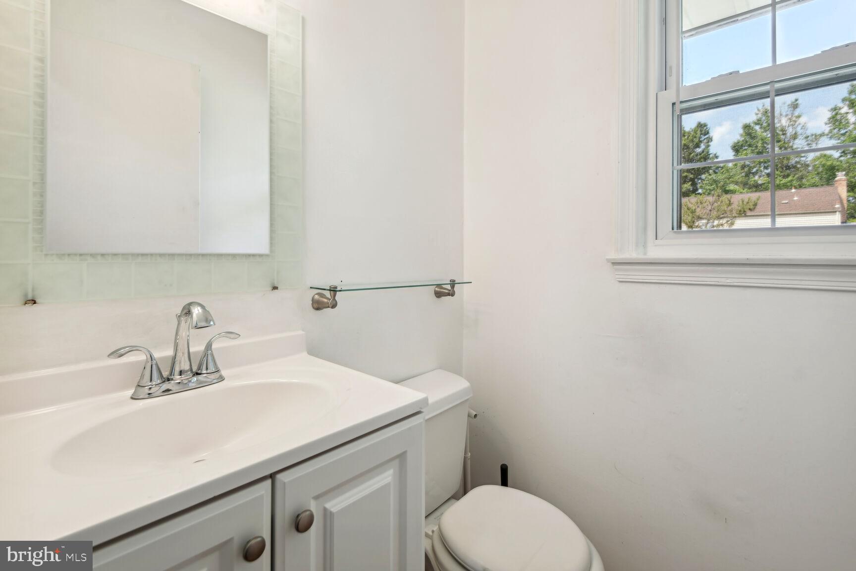 CALVERTON - Residential