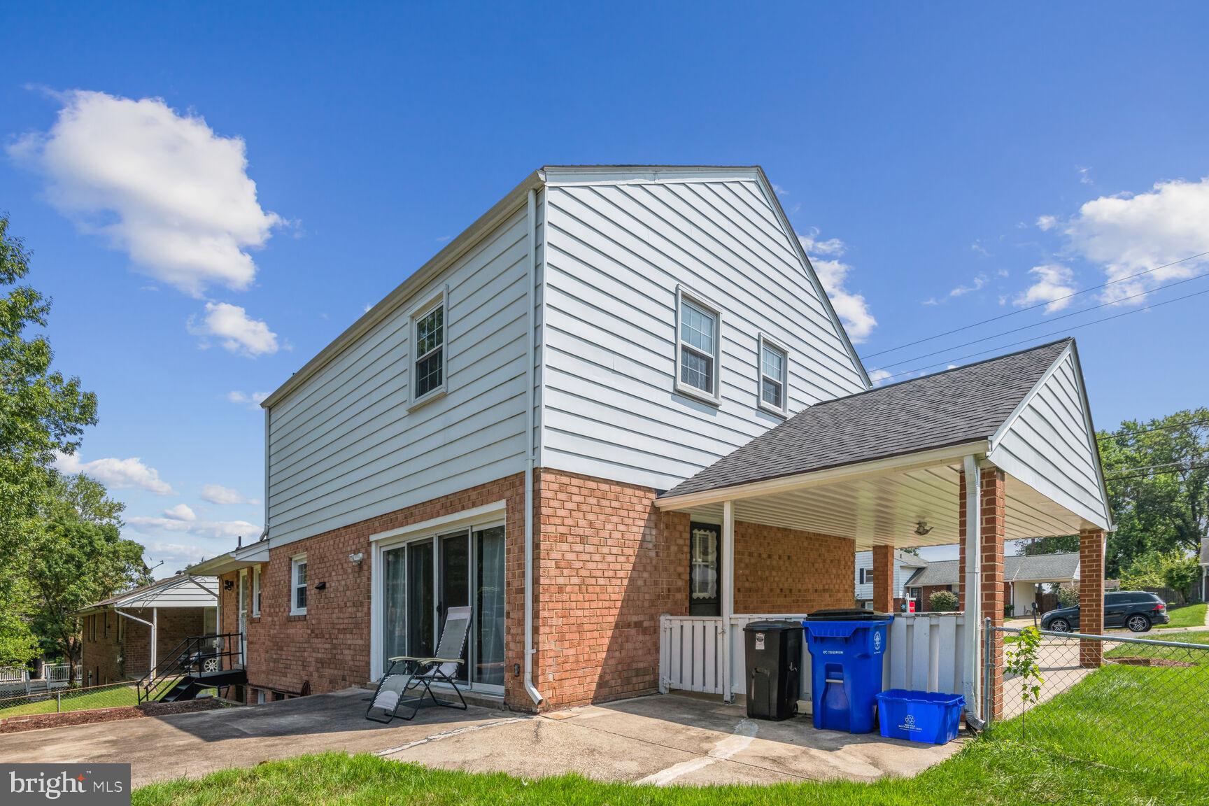 CALVERTON - Residential