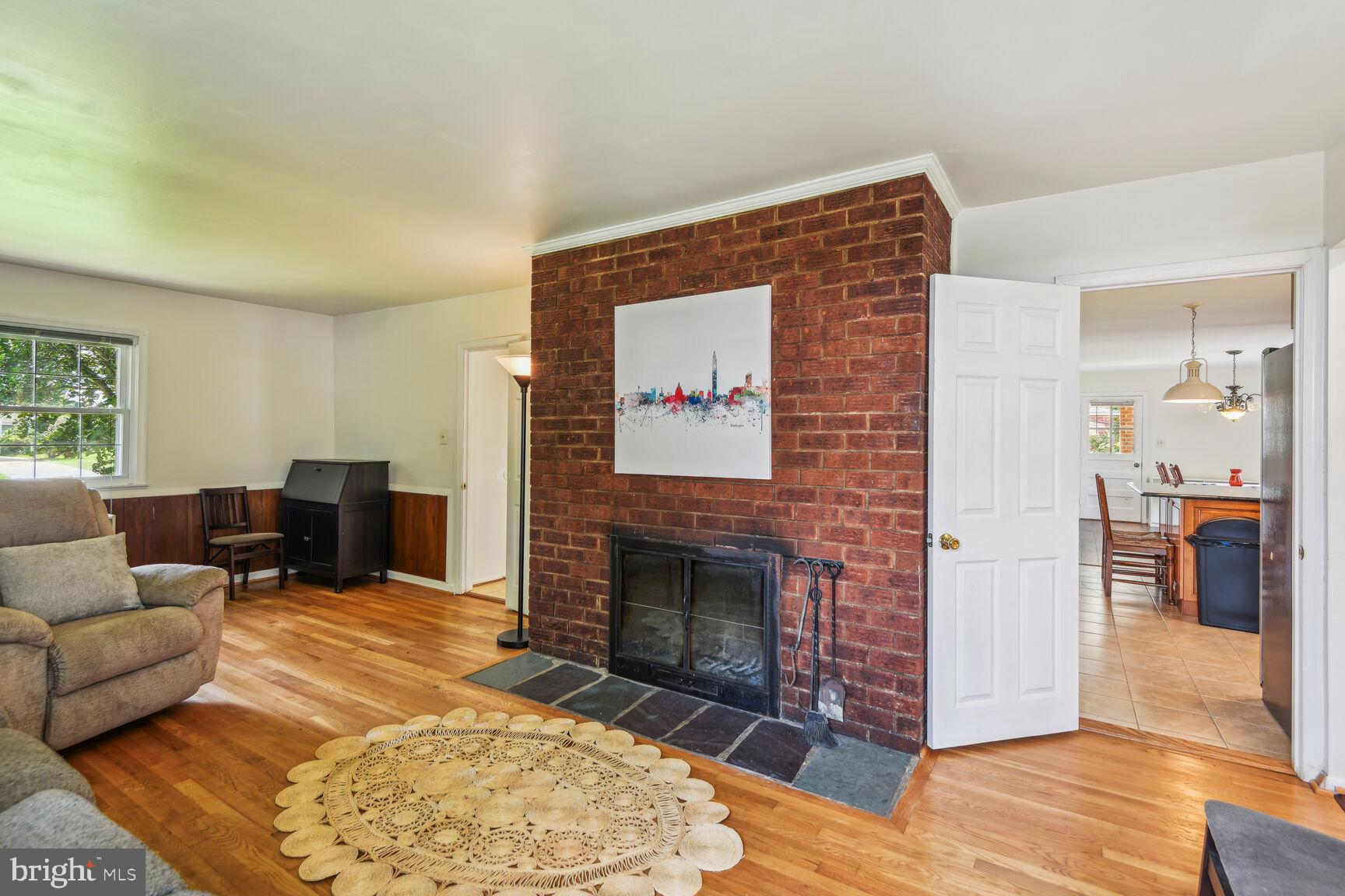 CALVERTON - Residential