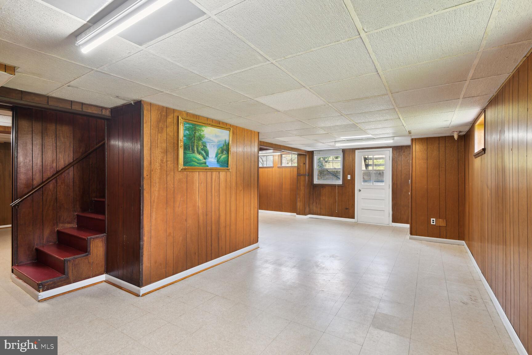 CALVERTON - Residential