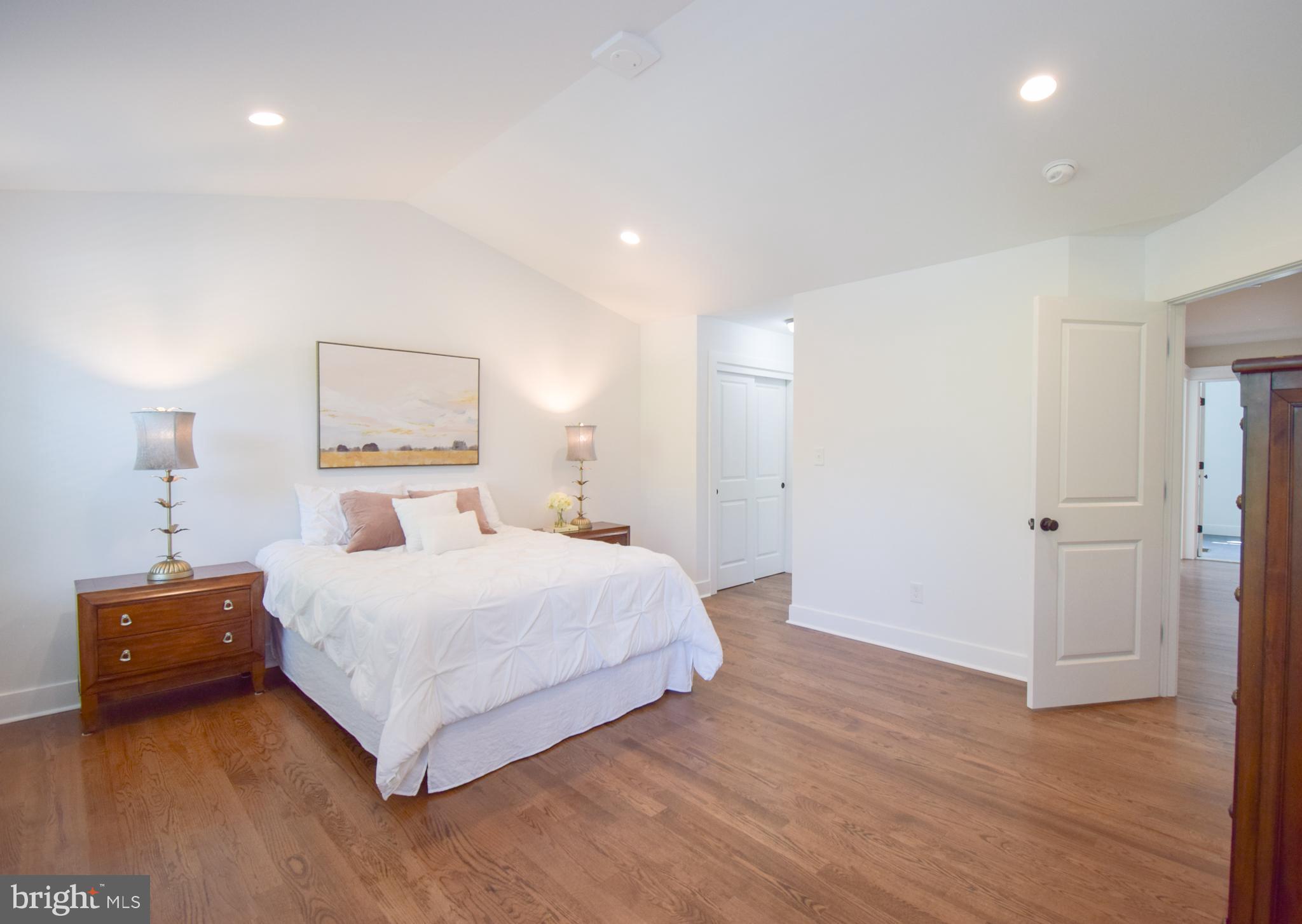 GLENSIDE - Residential