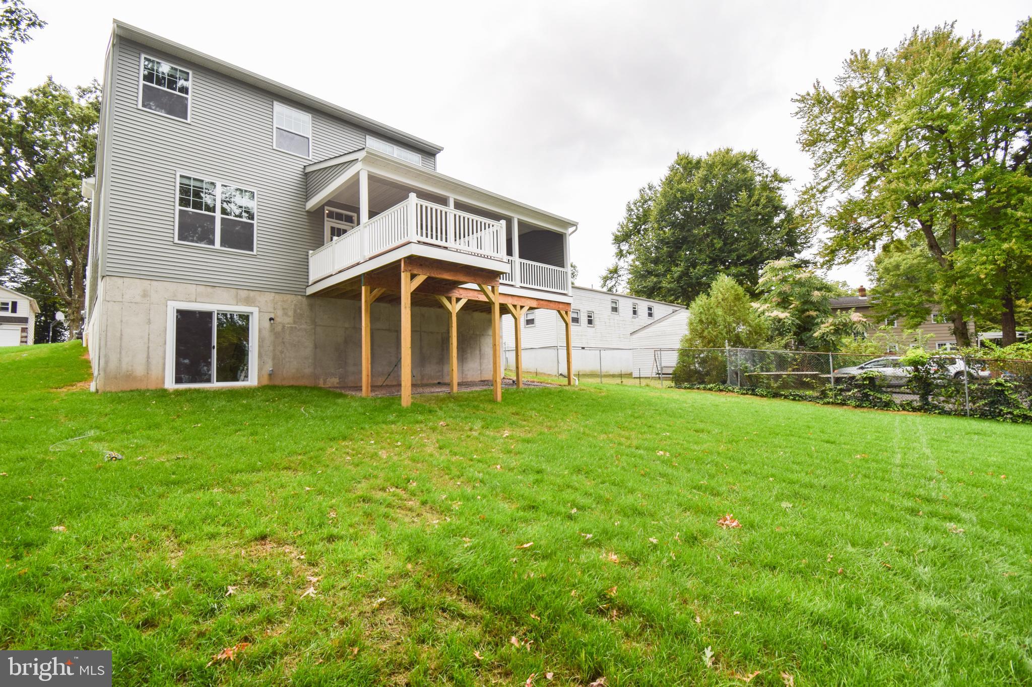 GLENSIDE - Residential