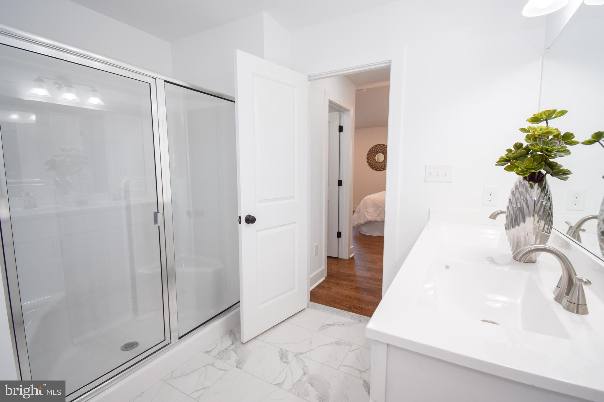 GLENSIDE - Residential