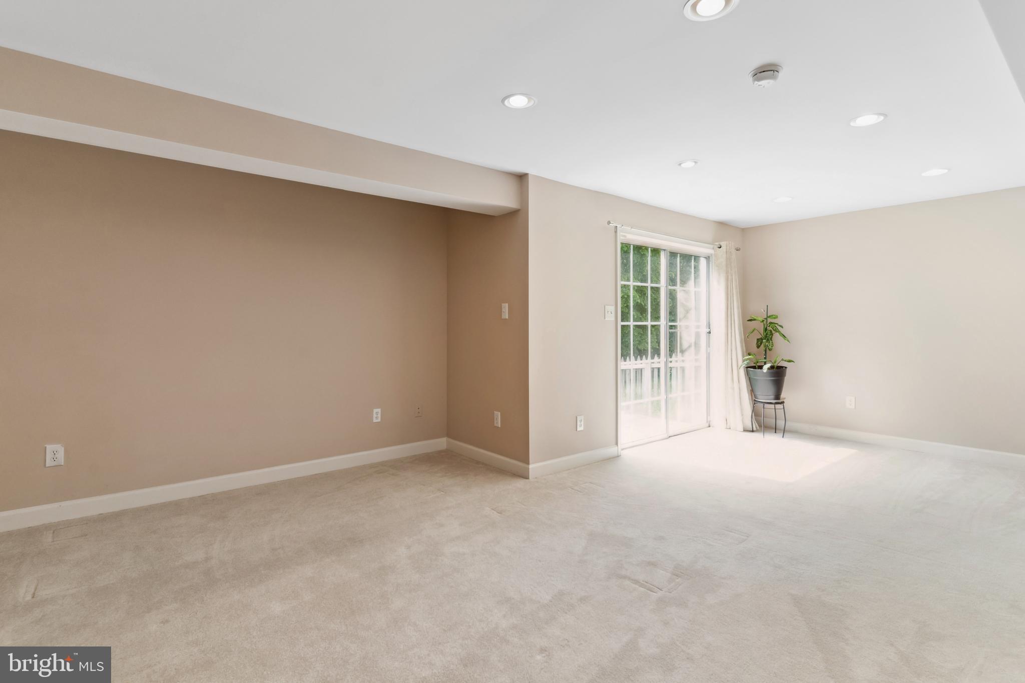 KINGSVIEW SUB - Residential