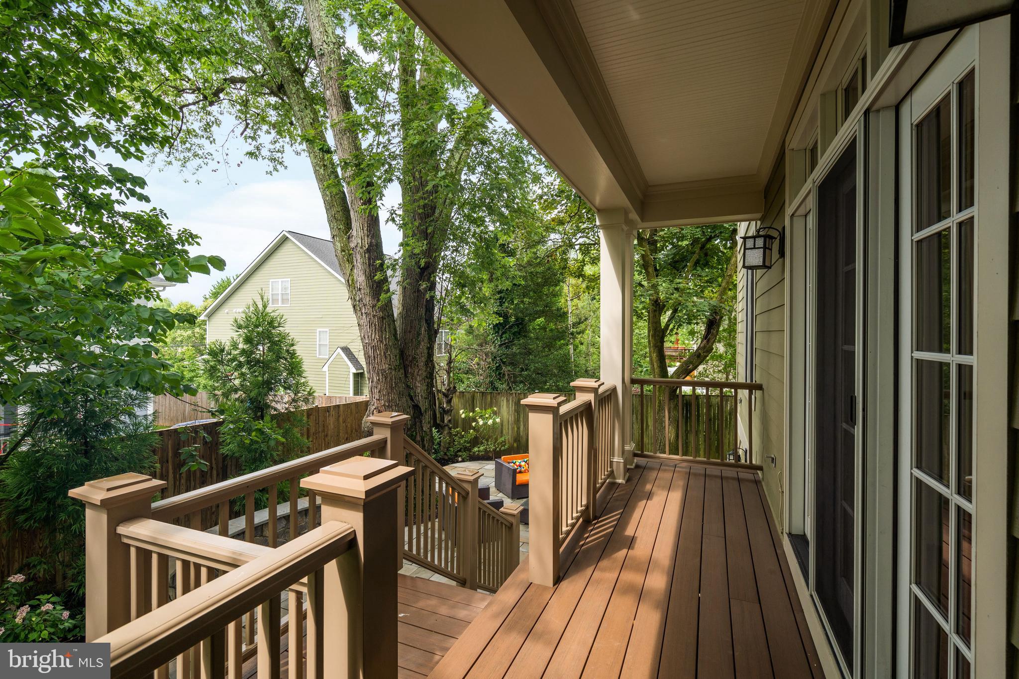 BERKSHIRE OAKWOOD - Residential