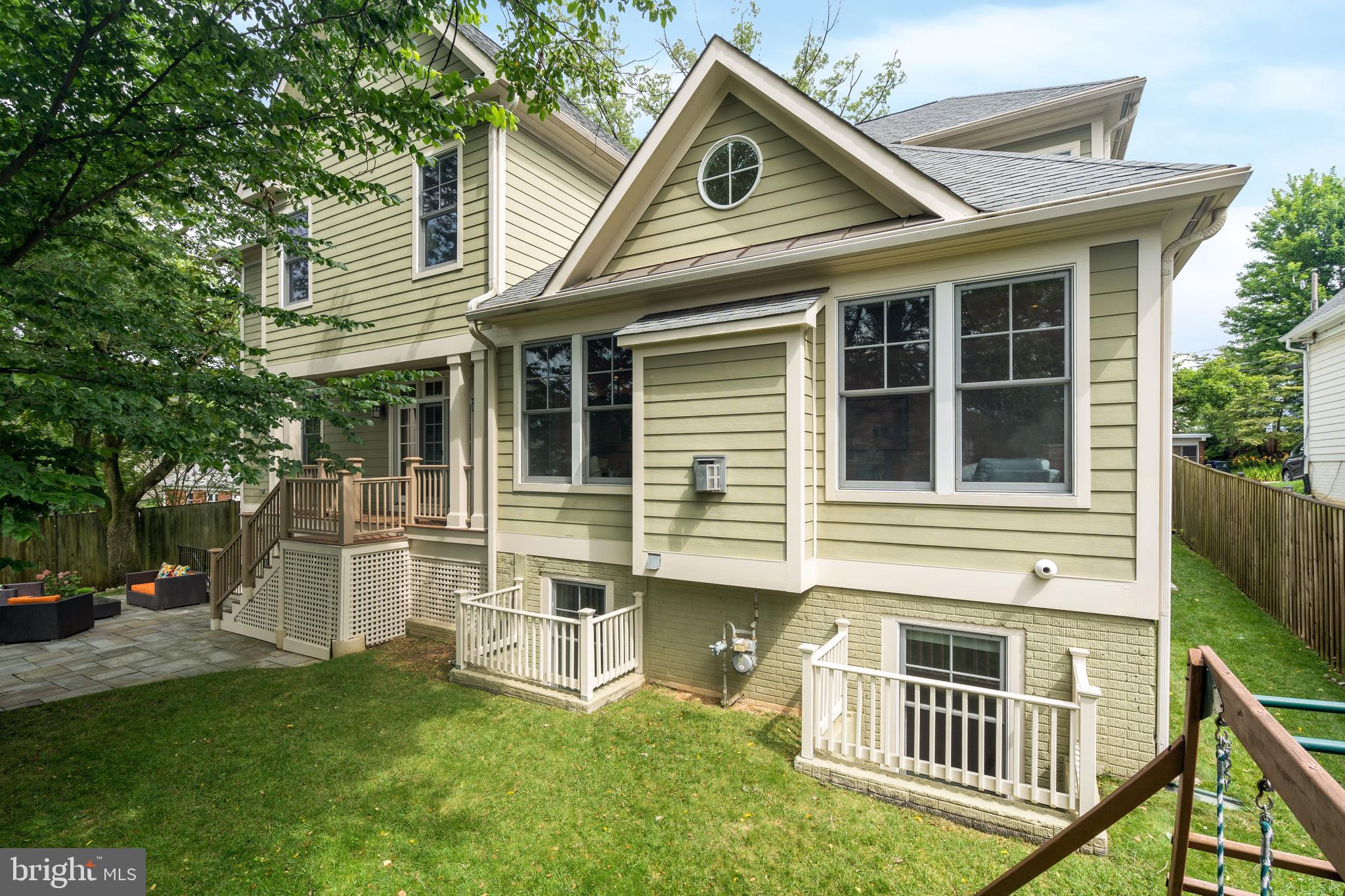 BERKSHIRE OAKWOOD - Residential