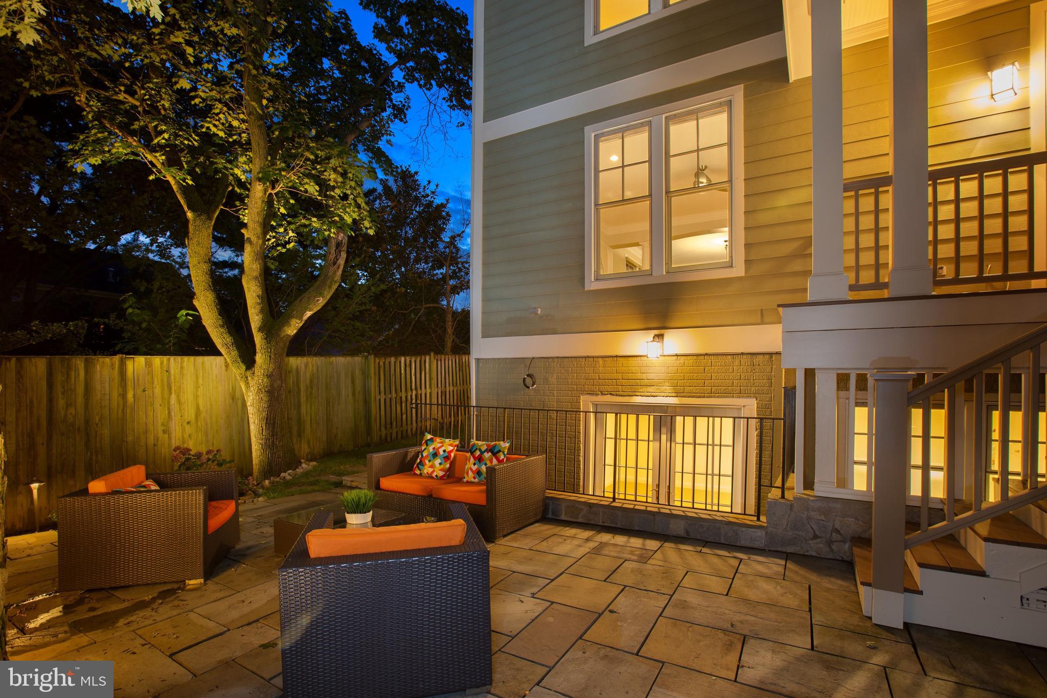 BERKSHIRE OAKWOOD - Residential