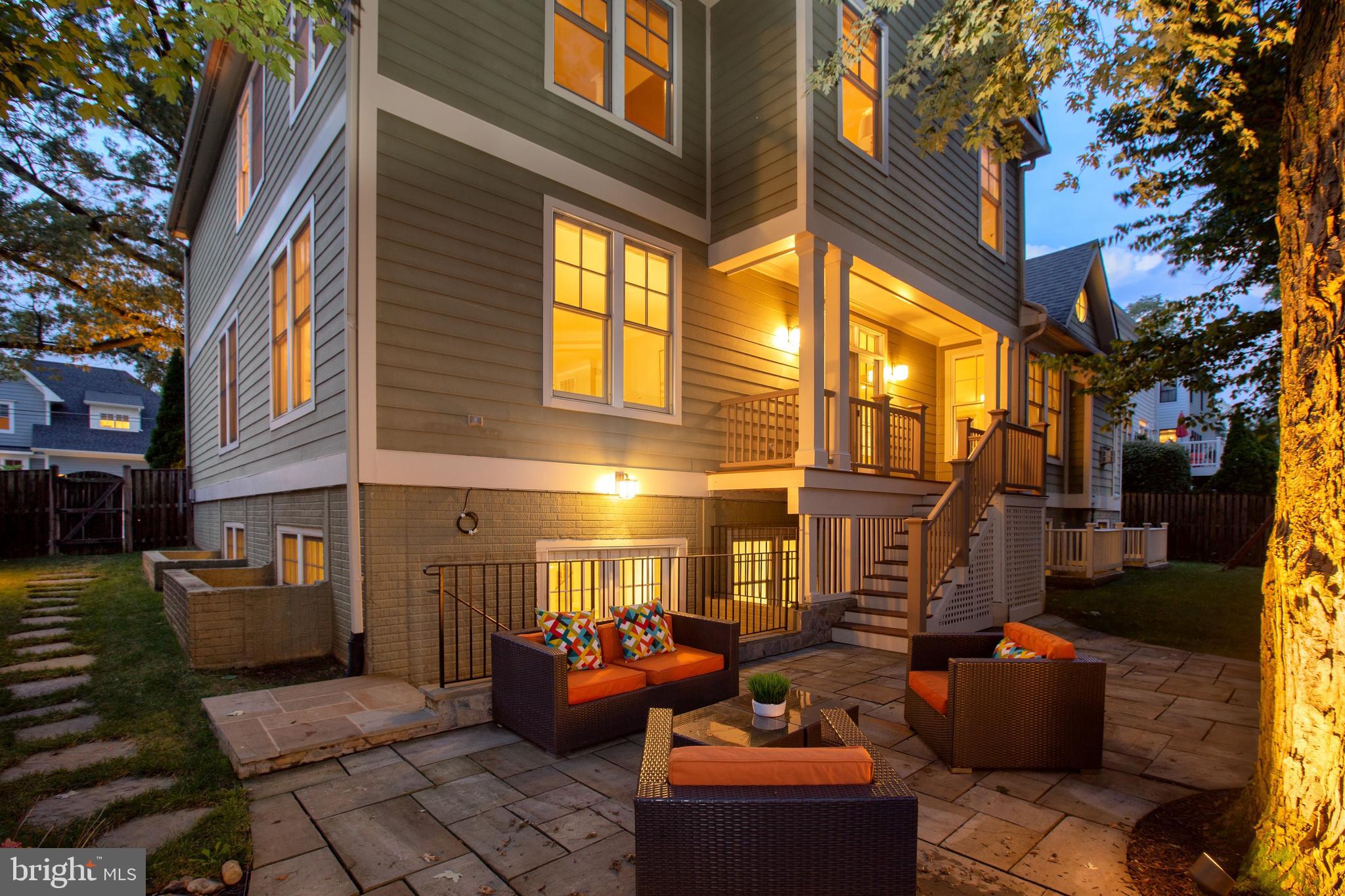 BERKSHIRE OAKWOOD - Residential