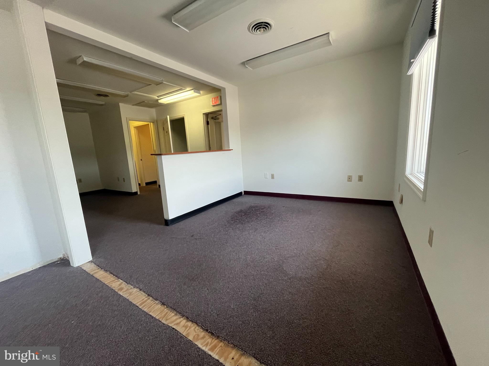 WASHINGTON TWP - Commercial Lease