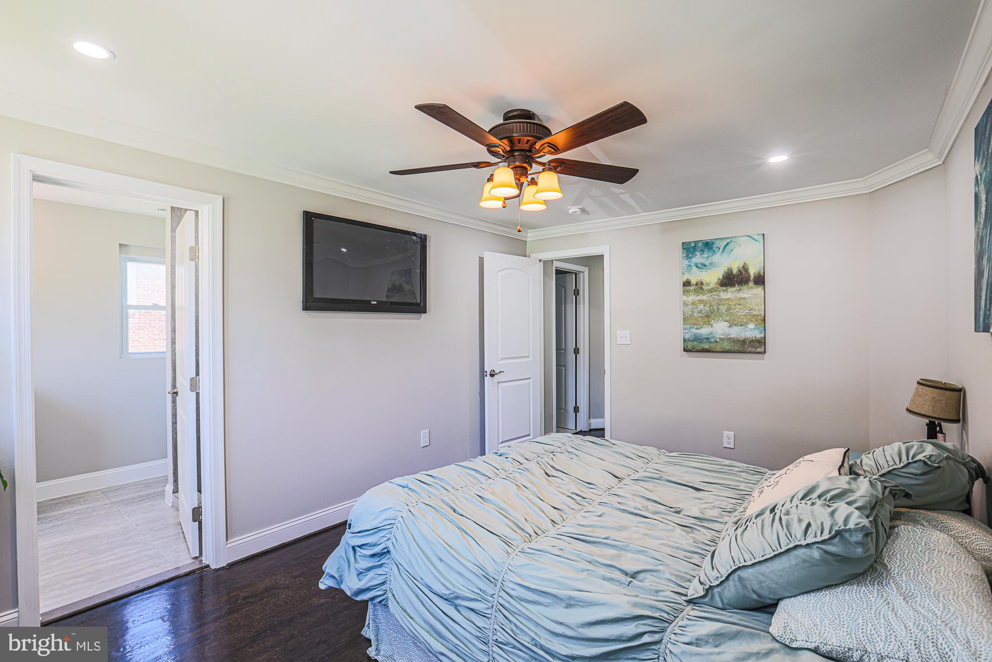 WINDSOR HILLS - Residential