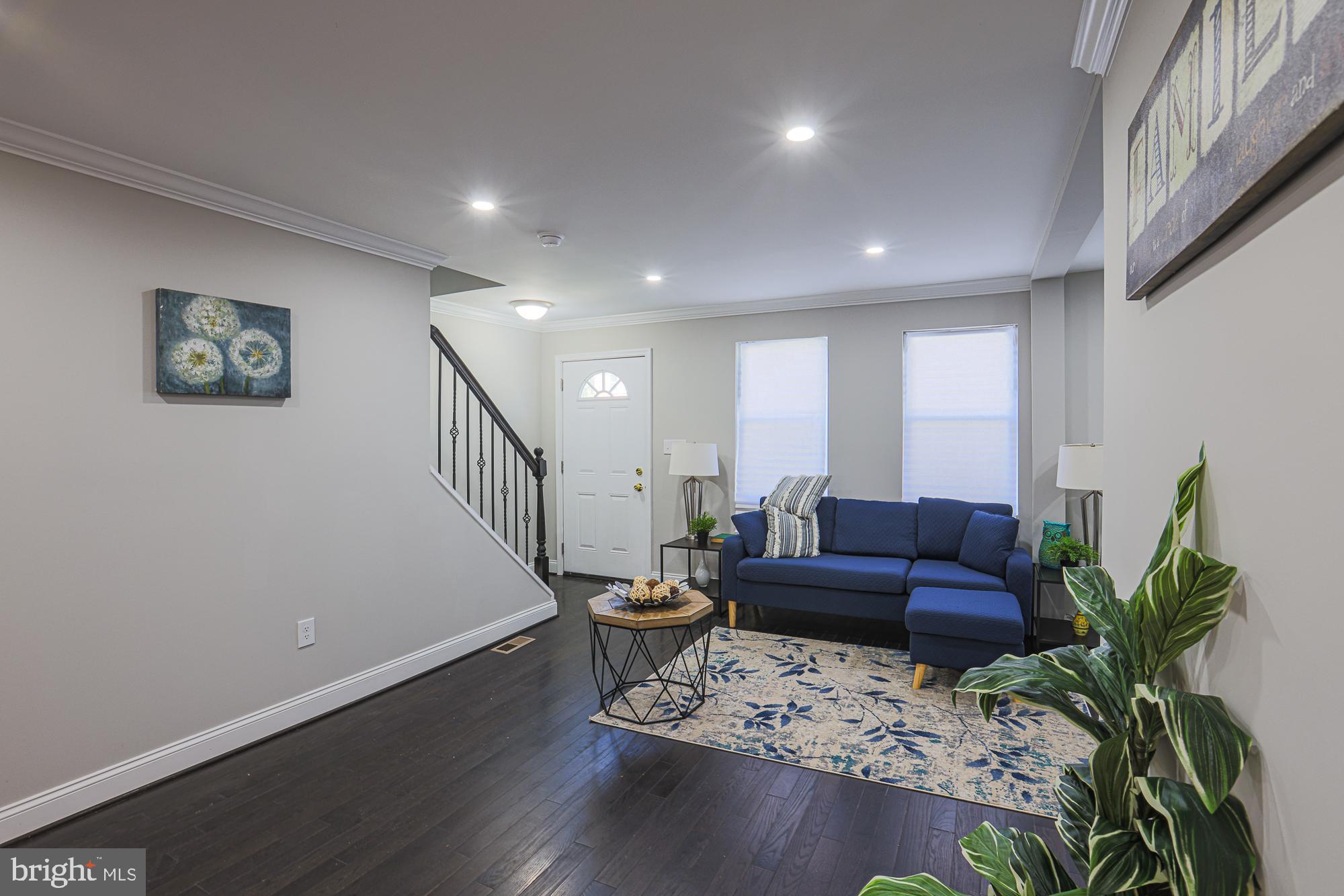 WINDSOR HILLS - Residential