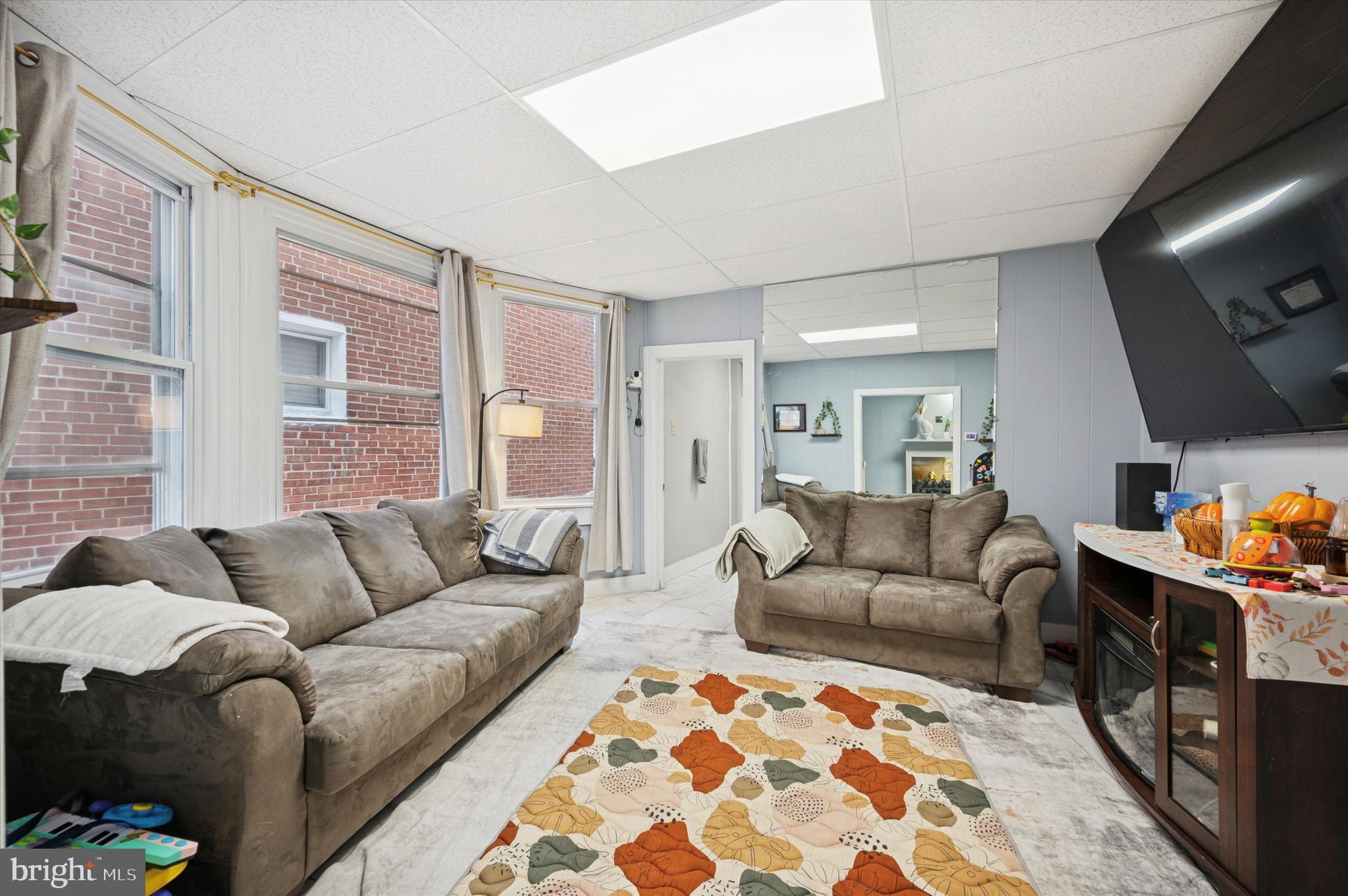 YEADON - Residential