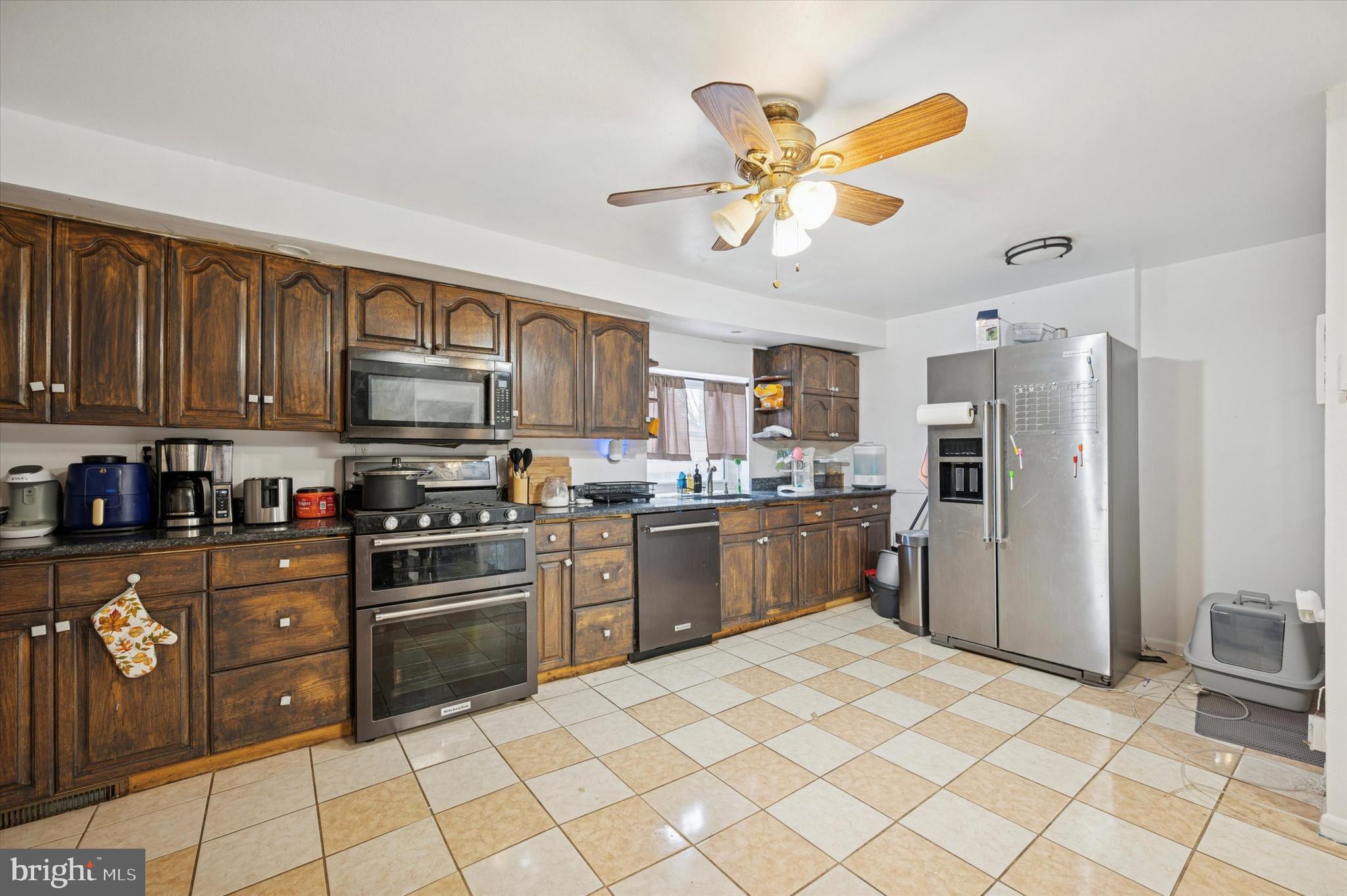 YEADON - Residential