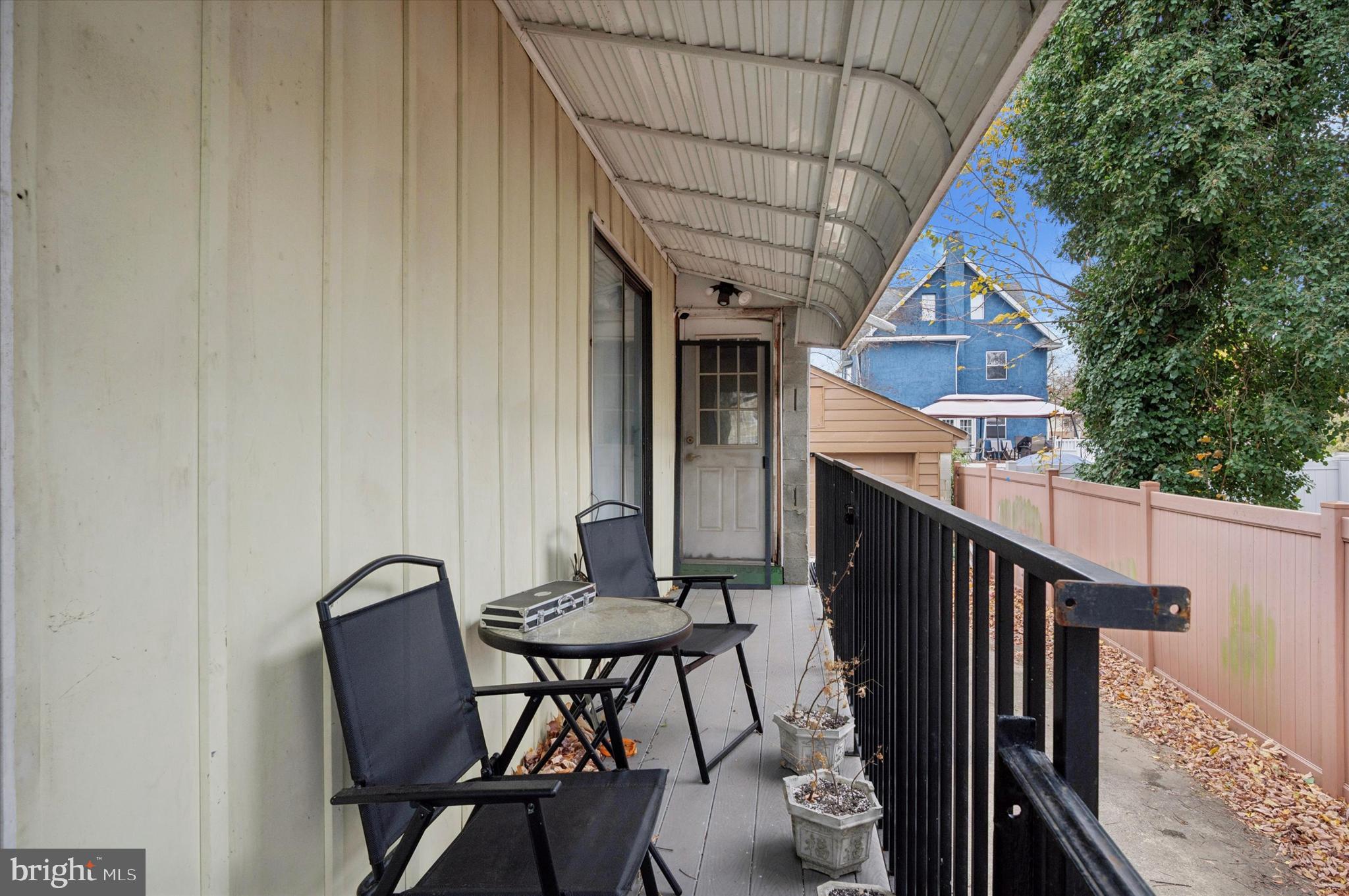 YEADON - Residential